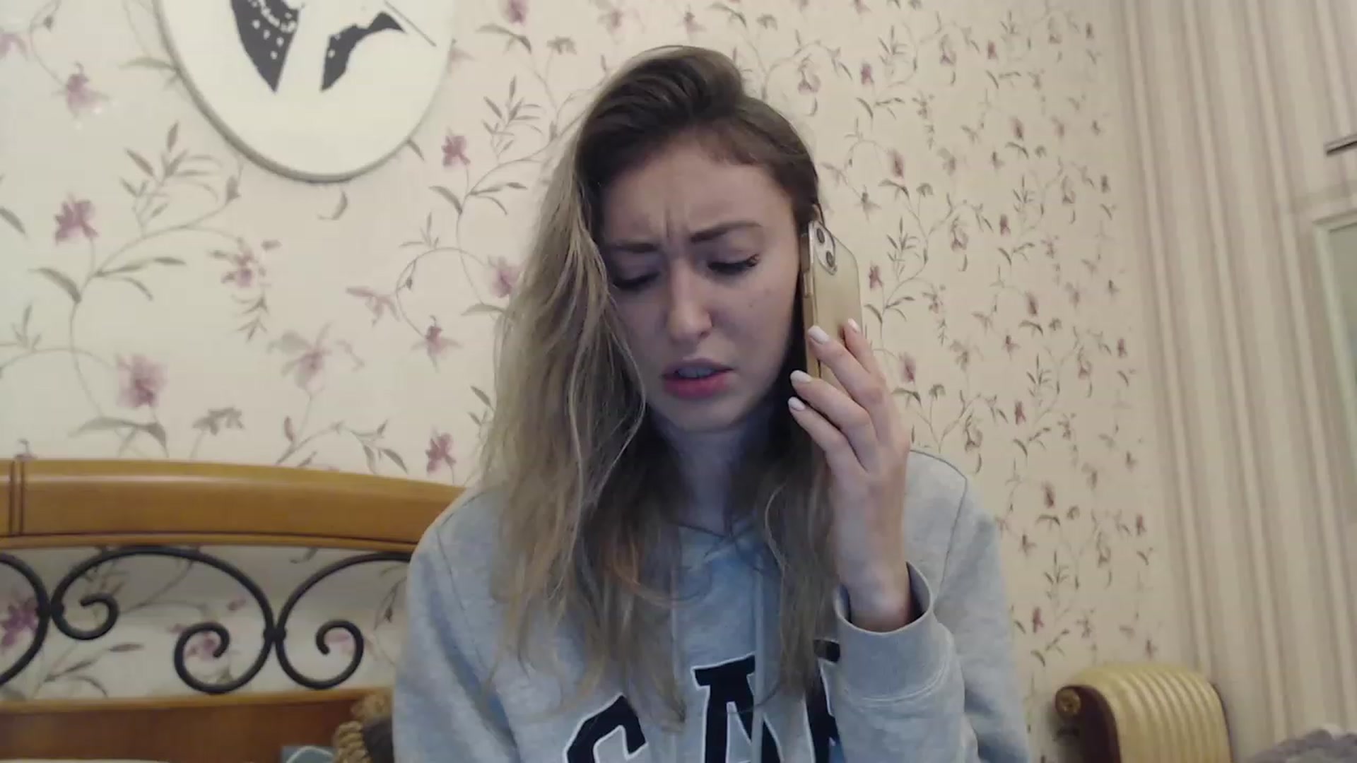 Gallery image thumbnail from Veronica_4u's myfreecams stream on, 02/12/2023, 16:23 image 16 of 20