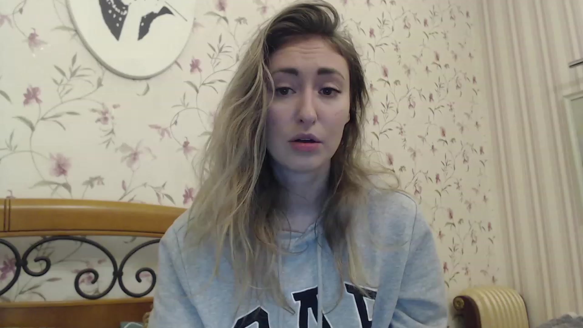 Gallery image thumbnail from Veronica_4u's myfreecams stream on, 02/12/2023, 16:23 image 3 of 20