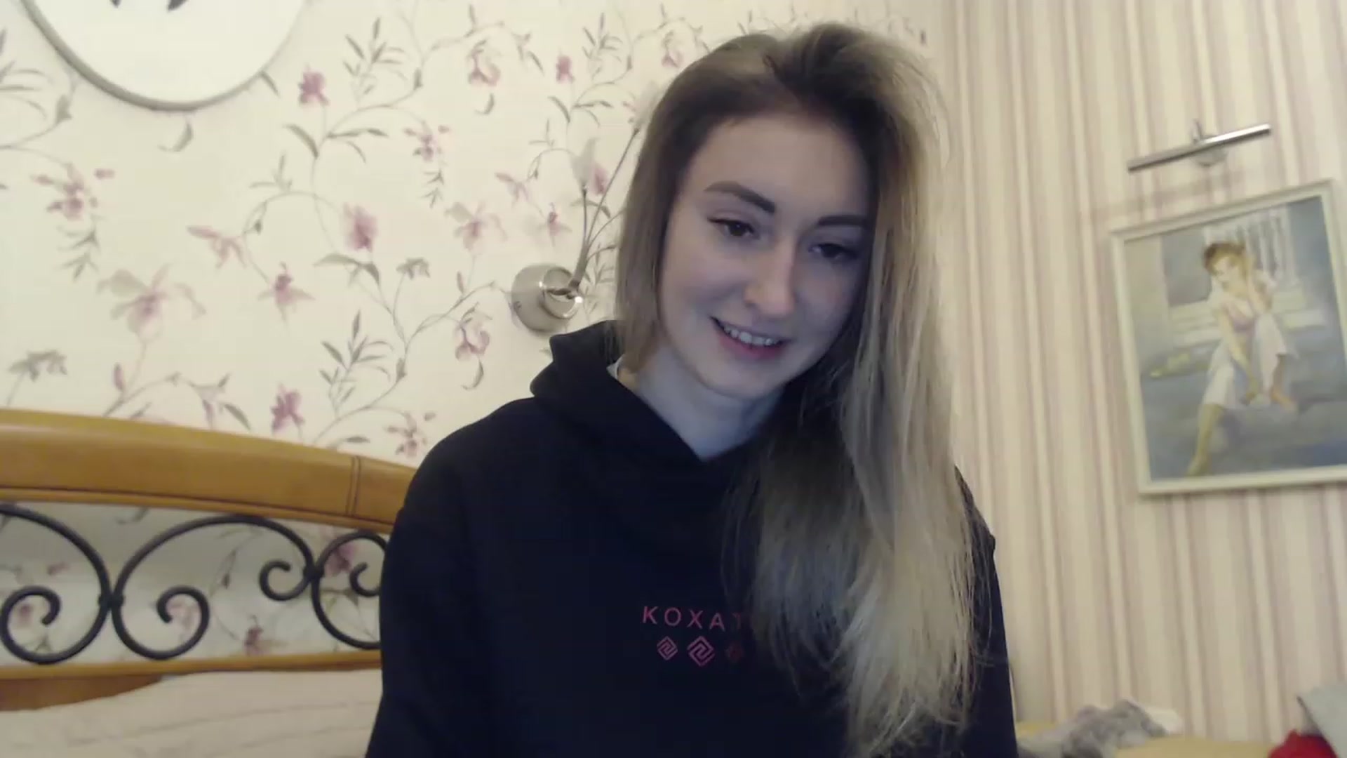Gallery image thumbnail from Veronica_4u's myfreecams stream on, 02/13/2023, 16:45 image 20 of 20