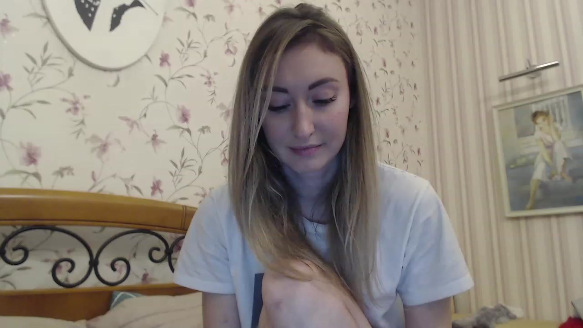 Gallery image thumbnail from Veronica_4u's myfreecams stream on, 02/13/2023, 17:59 image 9 of 20