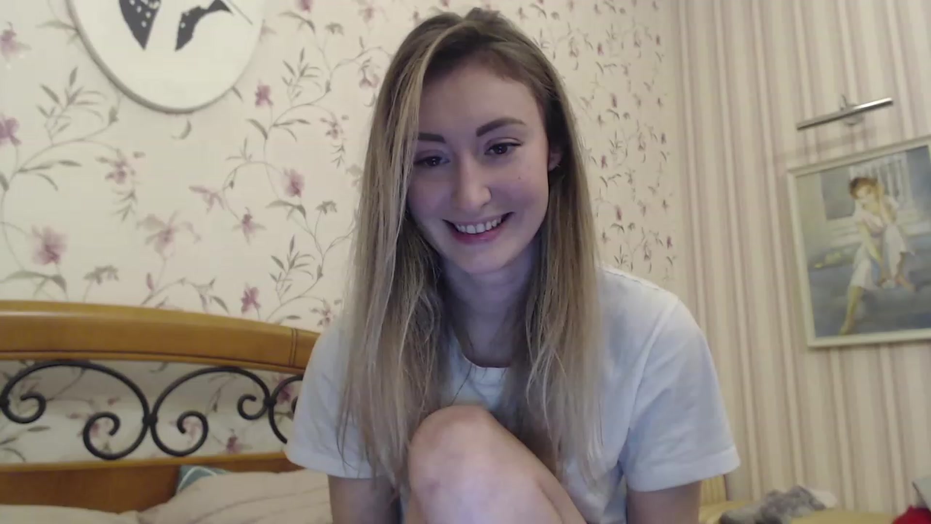 Gallery image thumbnail from Veronica_4u's myfreecams stream on, 02/13/2023, 17:59 image 4 of 20