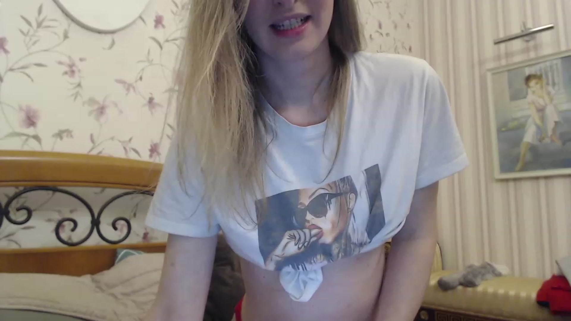 Gallery image thumbnail from Veronica_4u's myfreecams stream on, 02/13/2023, 17:59 image 20 of 20