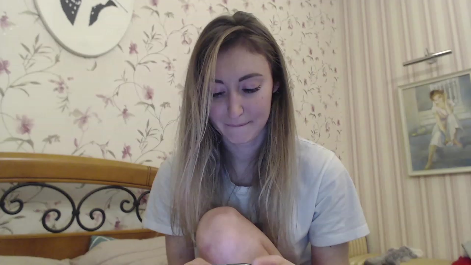 Gallery image thumbnail from Veronica_4u's myfreecams stream on, 02/13/2023, 17:59 image 5 of 20