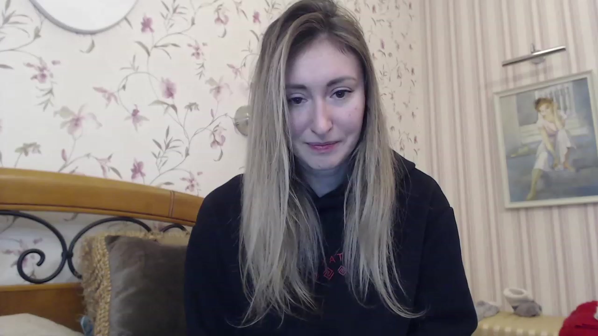Gallery image thumbnail from Veronica_4u's myfreecams stream on, 02/14/2023, 16:07 image 14 of 20