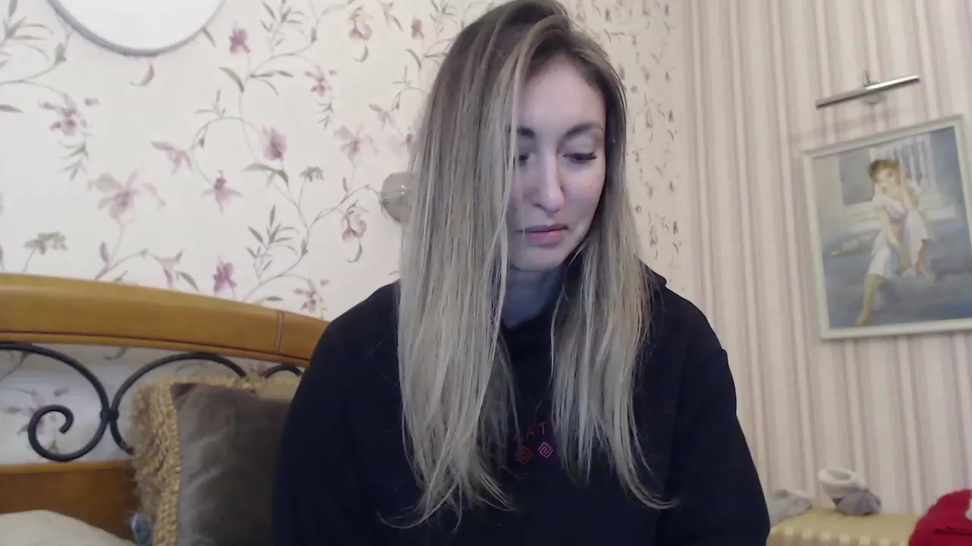 Gallery image thumbnail from Veronica_4u's myfreecams stream on, 02/14/2023, 16:07 image 13 of 20