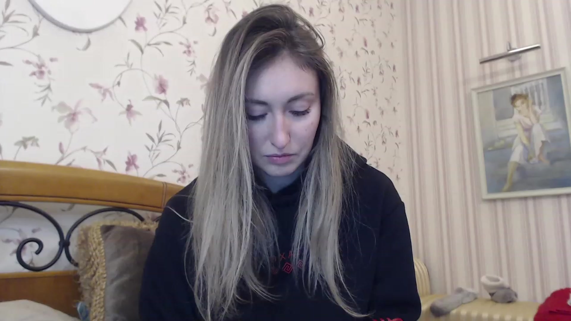 Gallery image thumbnail from Veronica_4u's myfreecams stream on, 02/14/2023, 16:07 image 2 of 20