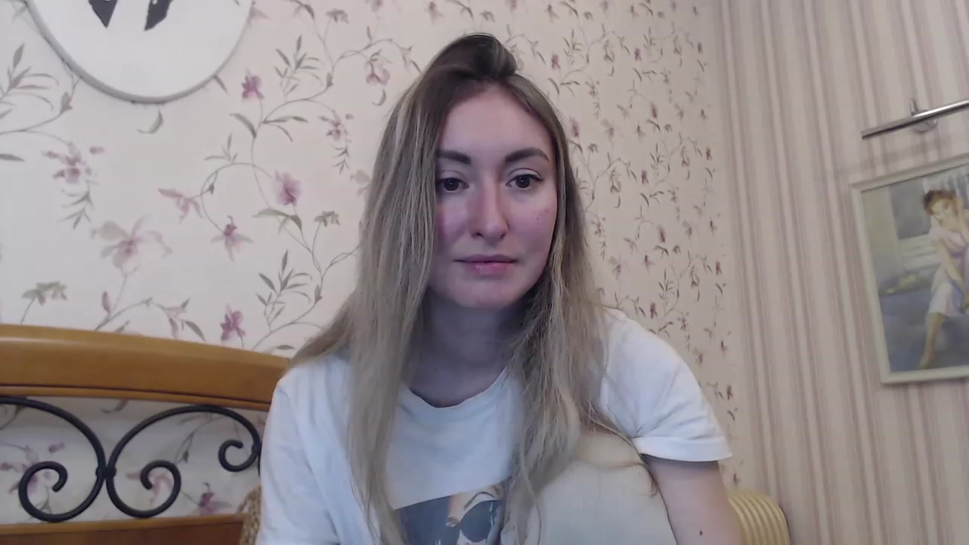 Gallery image thumbnail from Veronica_4u's myfreecams stream on, 02/17/2023, 16:55 image 1 of 20