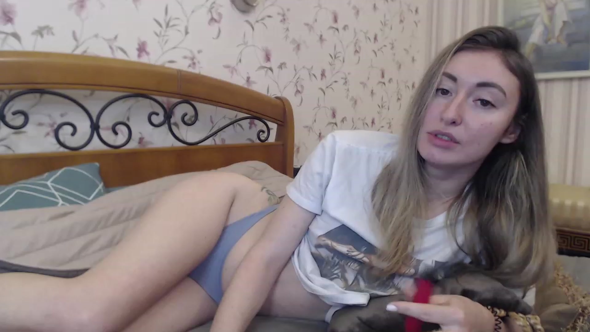Gallery image thumbnail from Veronica_4u's myfreecams stream on, 02/17/2023, 17:55 image 19 of 20
