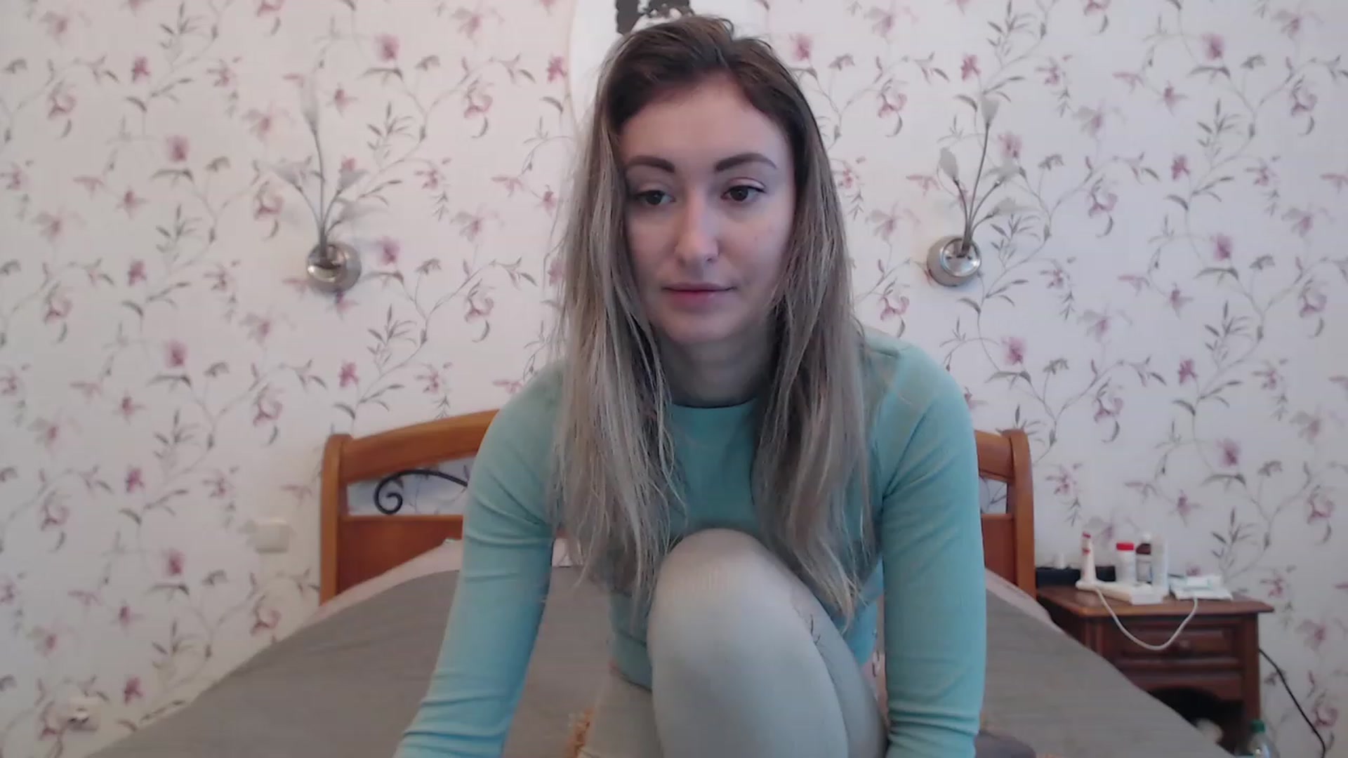 Gallery image thumbnail from Veronica_4u's myfreecams stream on, 02/21/2023, 07:13 image 3 of 20
