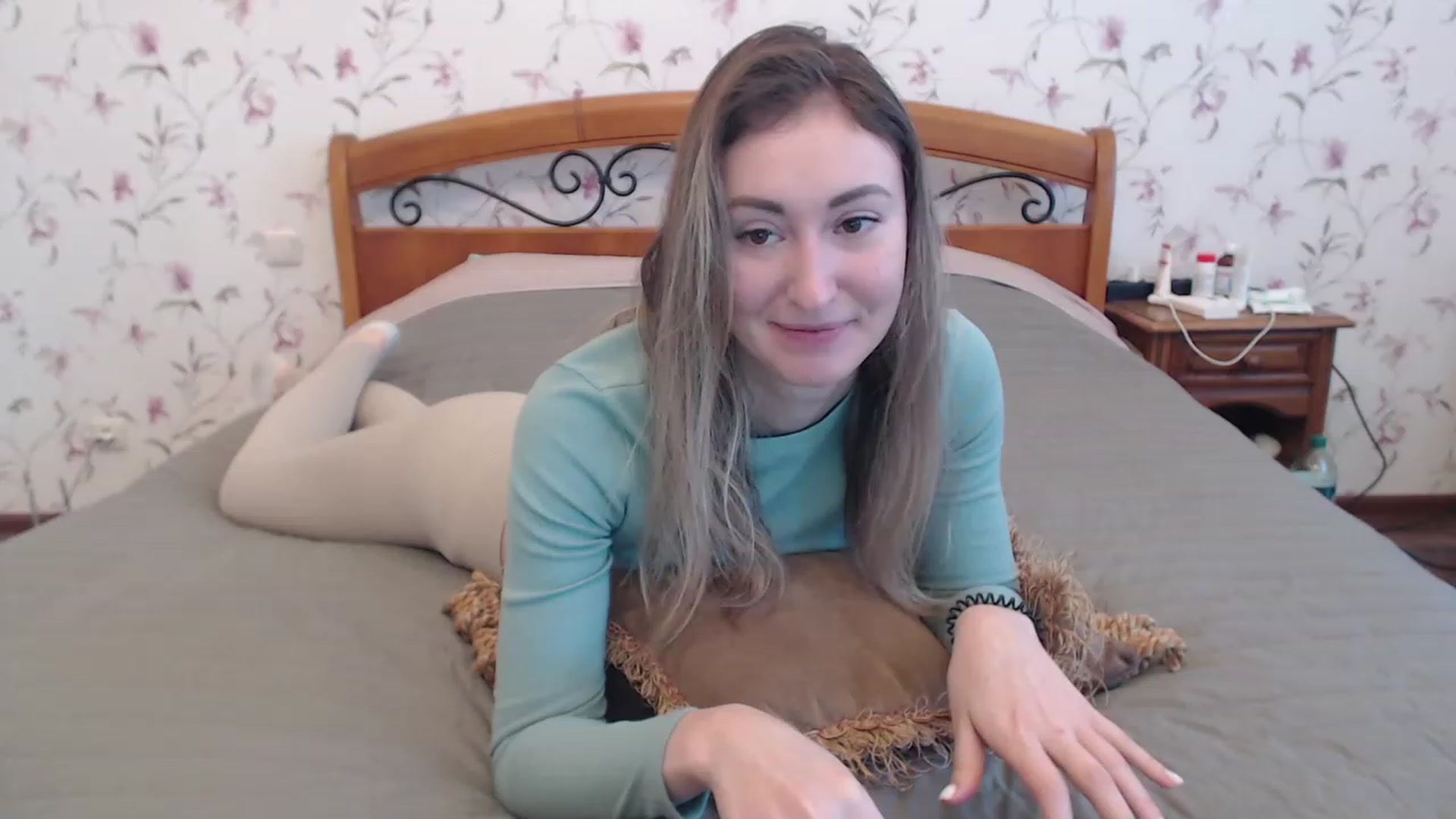 Gallery image thumbnail from Veronica_4u's myfreecams stream on, 02/21/2023, 07:13 image 16 of 20