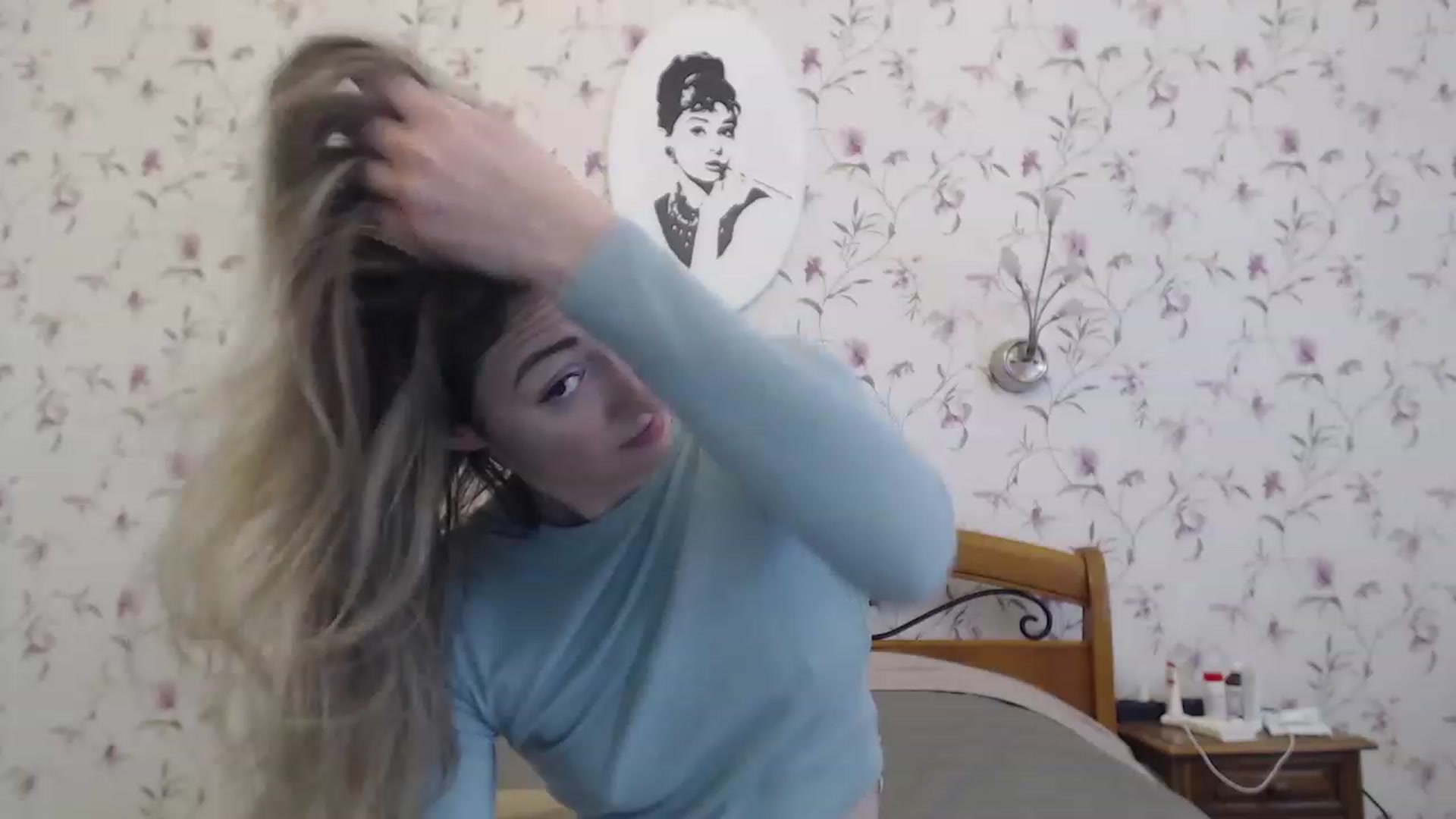 Gallery image thumbnail from Veronica_4u's myfreecams stream on, 02/21/2023, 08:40 image 10 of 20