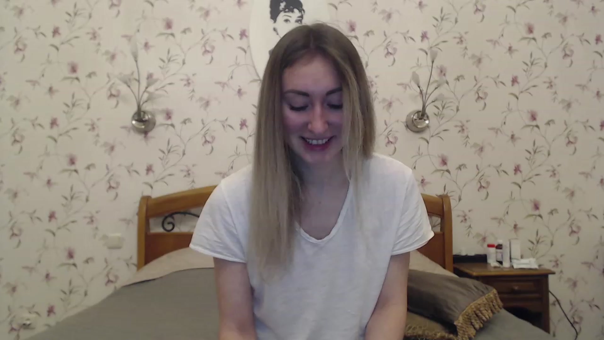 Gallery image thumbnail from Veronica_4u's myfreecams stream on, 02/26/2023, 16:54 image 7 of 20