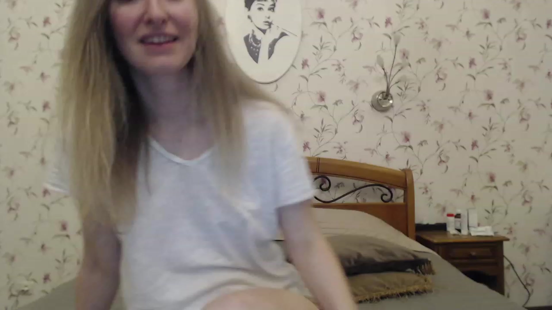 Gallery image thumbnail from Veronica_4u's myfreecams stream on, 02/26/2023, 17:58 image 17 of 20
