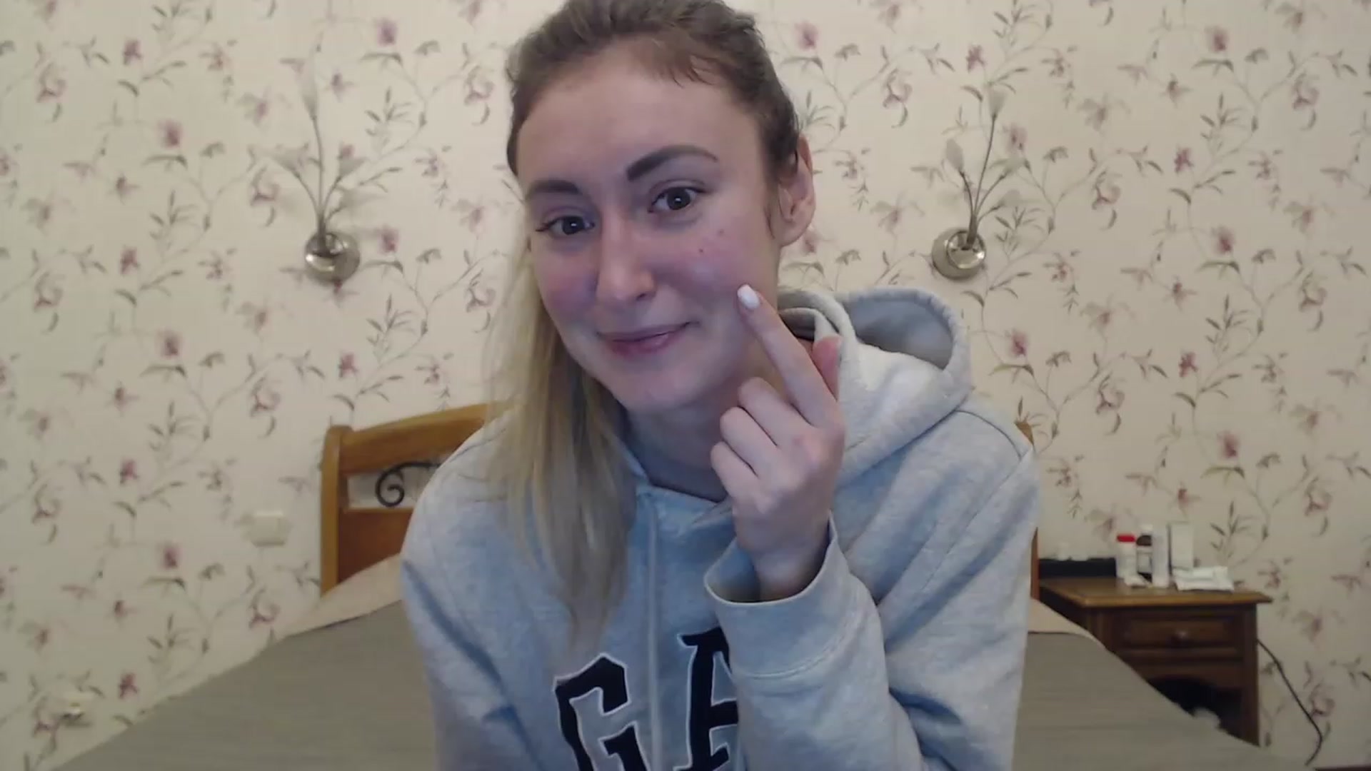Gallery image thumbnail from Veronica_4u's myfreecams stream on, 02/27/2023, 16:56 image 3 of 20