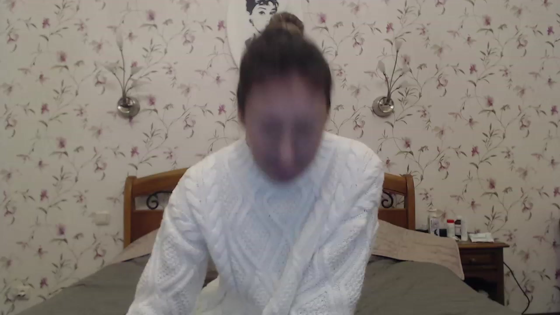 Gallery image thumbnail from Veronica_4u's myfreecams stream on, 02/28/2023, 17:01 image 7 of 20