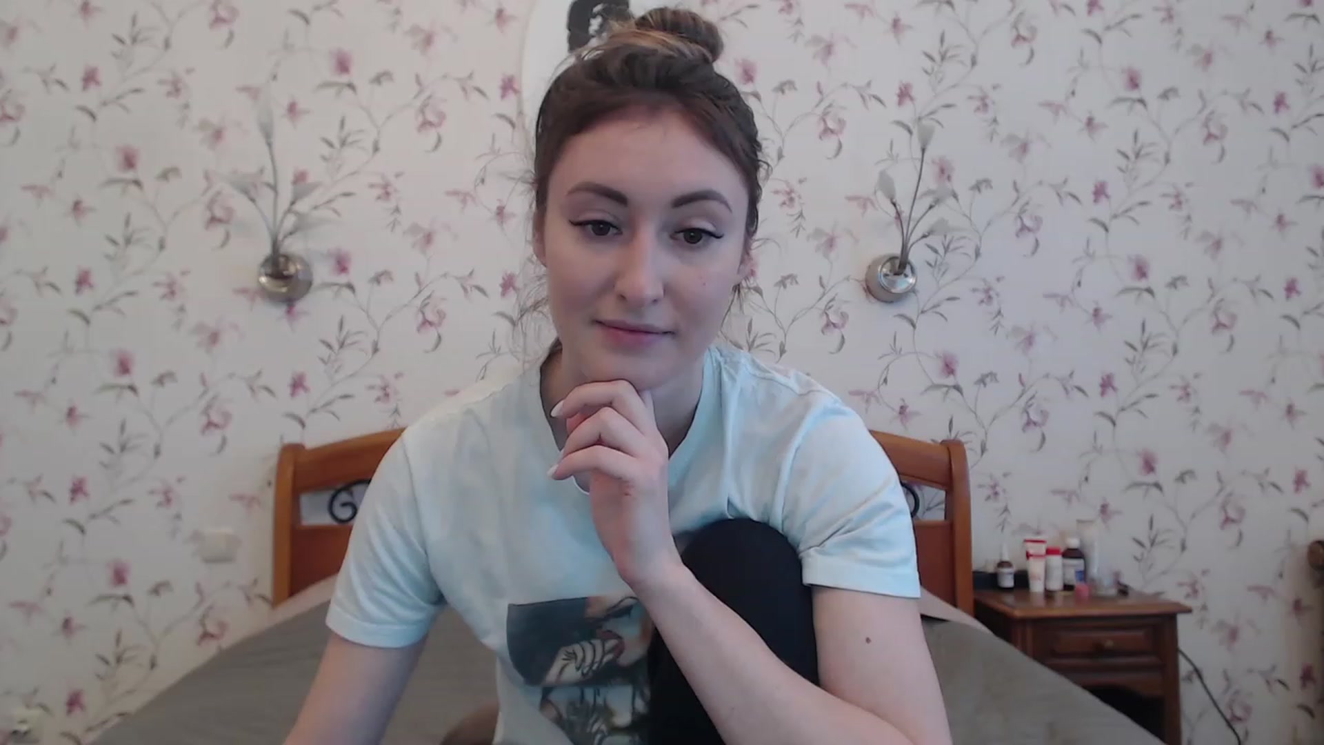 Gallery image thumbnail from Veronica_4u's myfreecams stream on, 03/05/2023, 07:27 image 7 of 20