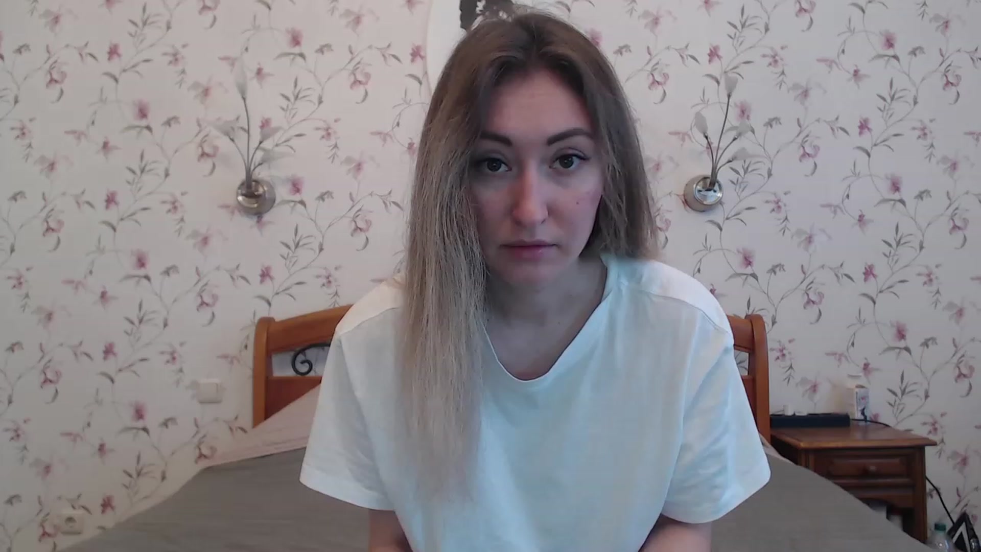Gallery image thumbnail from Veronica_4u's myfreecams stream on, 03/13/2023, 08:39 image 1 of 20