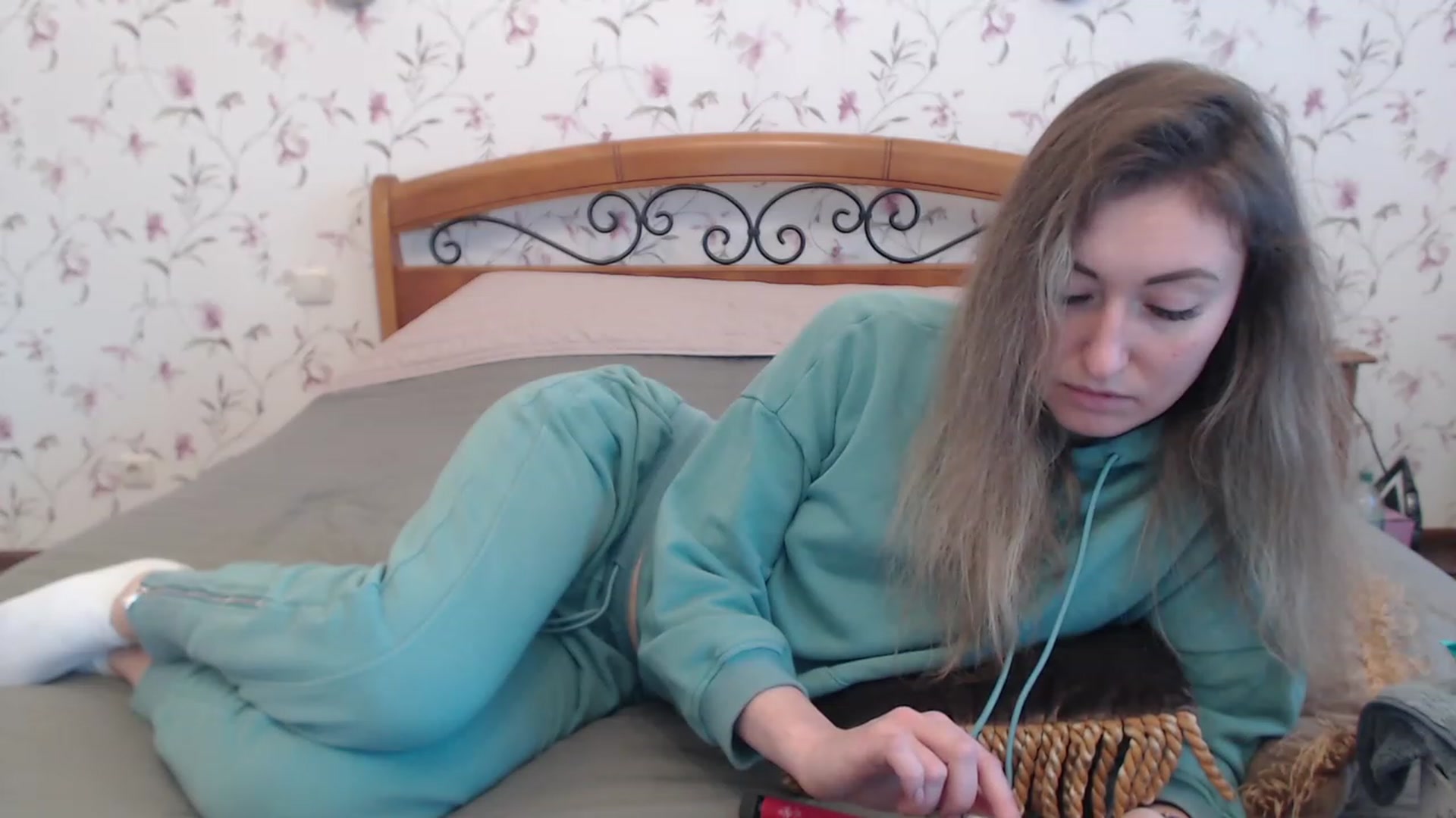 Gallery image thumbnail from Veronica_4u's myfreecams stream on, 03/13/2023, 08:39 image 17 of 20