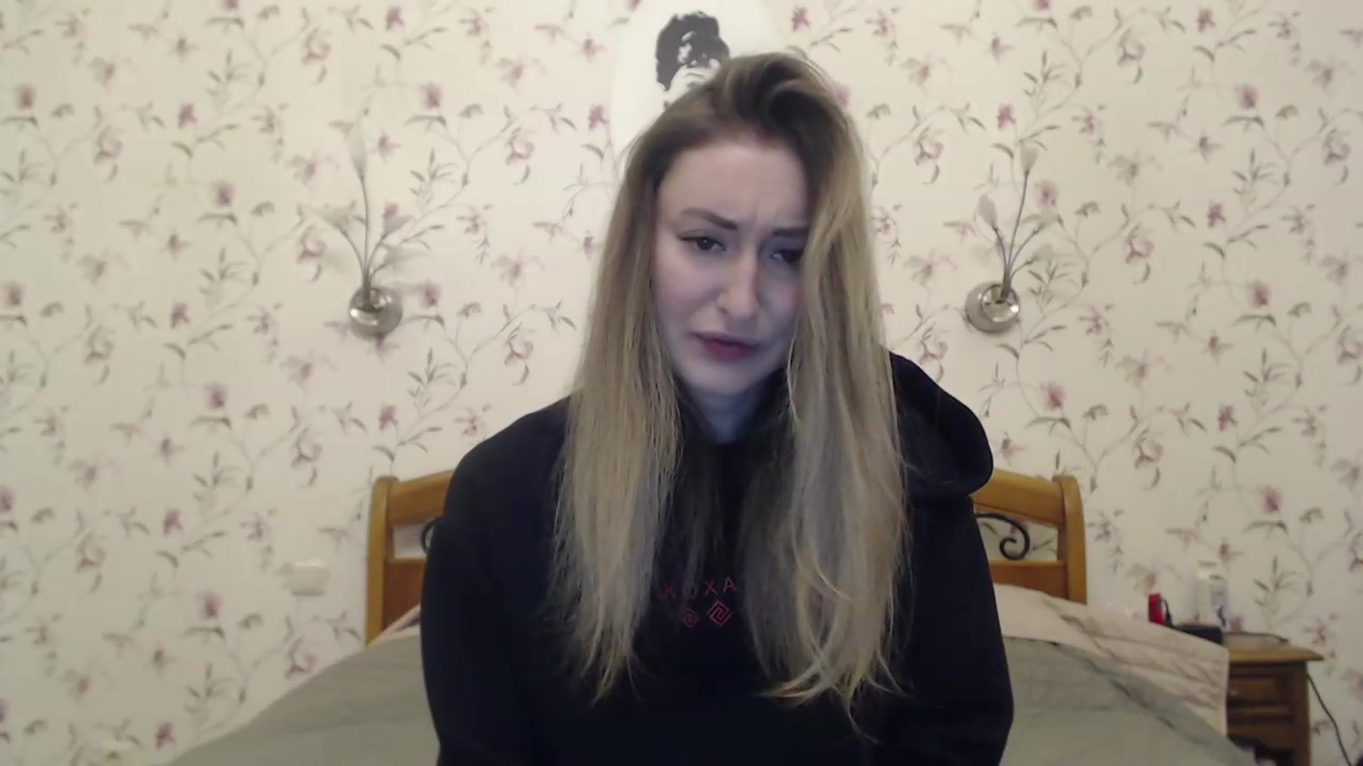 Gallery image thumbnail from Veronica_4u's myfreecams stream on, 03/15/2023, 16:32 image 9 of 20