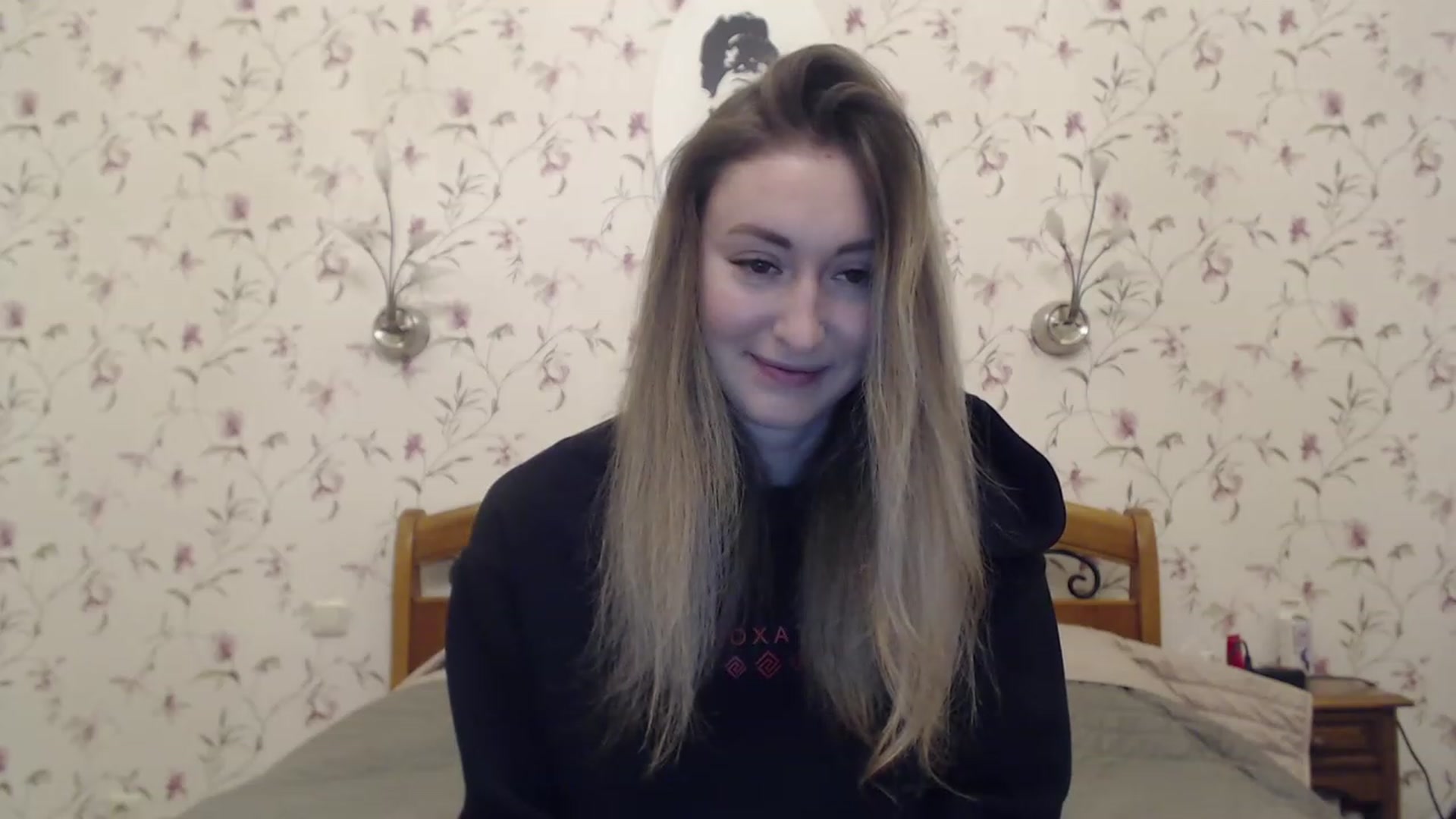 Gallery image thumbnail from Veronica_4u's myfreecams stream on, 03/15/2023, 16:32 image 7 of 20