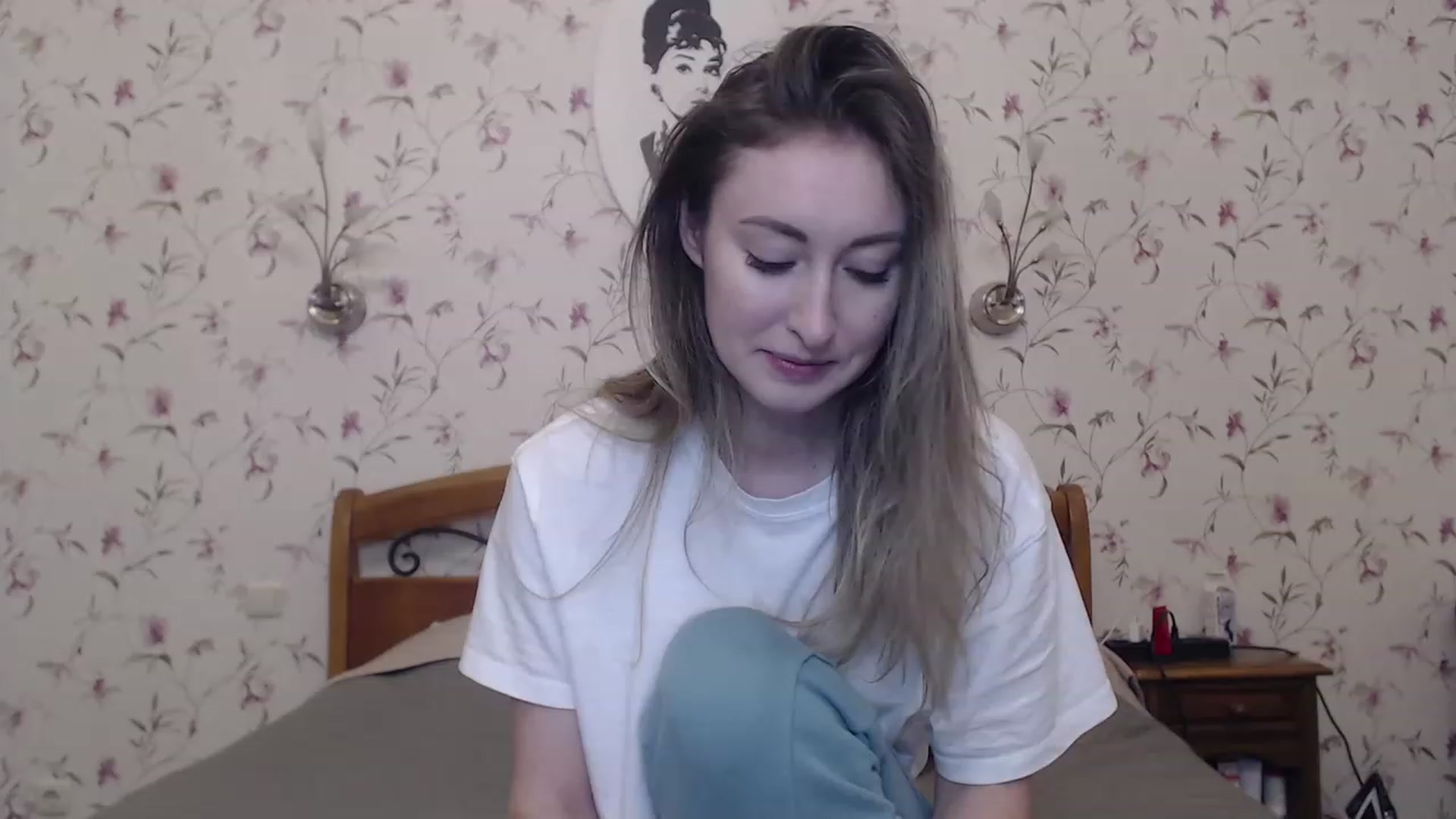 Gallery image thumbnail from Veronica_4u's myfreecams stream on, 03/16/2023, 17:13 image 2 of 20