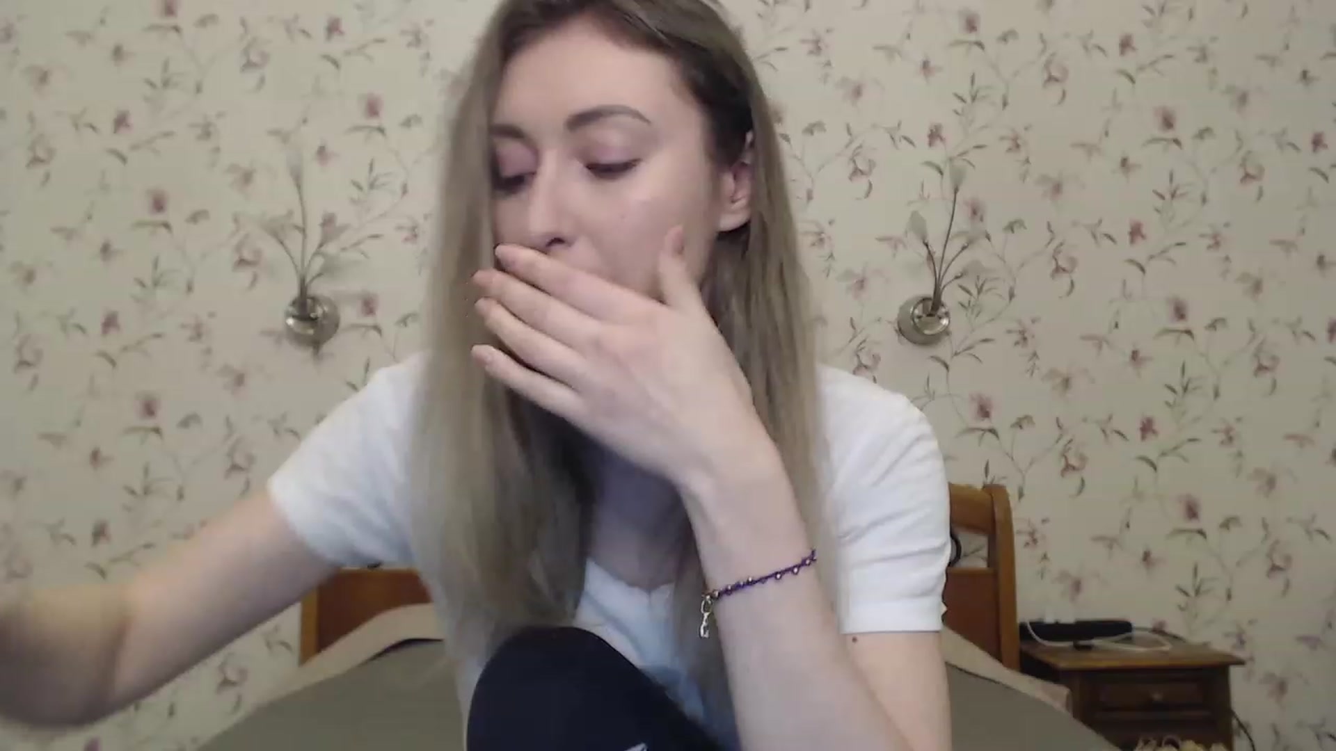 Gallery image thumbnail from Veronica_4u's myfreecams stream on, 03/20/2023, 17:26 image 20 of 20