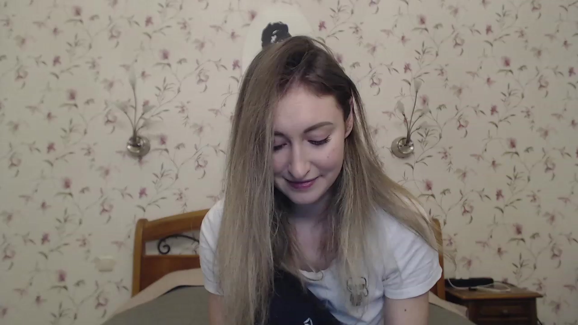 Gallery image thumbnail from Veronica_4u's myfreecams stream on, 03/20/2023, 17:26 image 1 of 20
