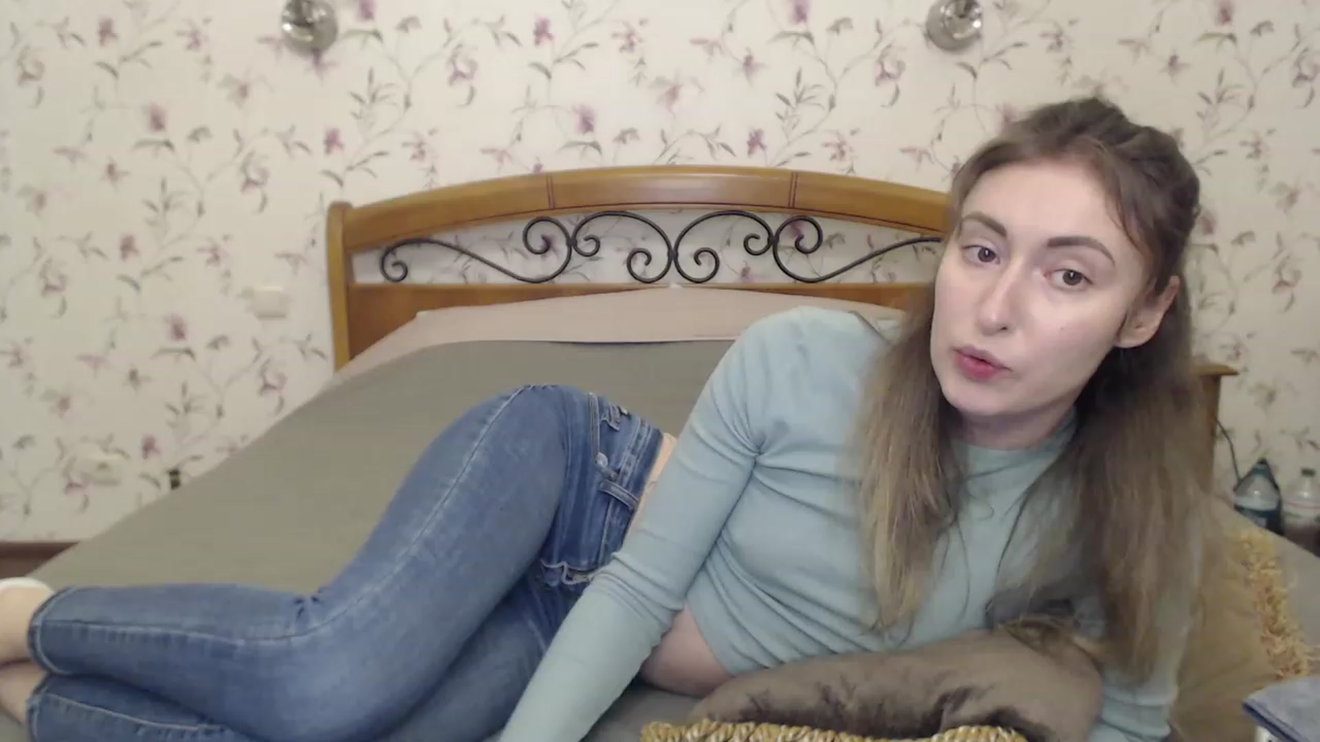 Gallery image thumbnail from Veronica_4u's myfreecams stream on, 03/25/2023, 18:11 image 19 of 20