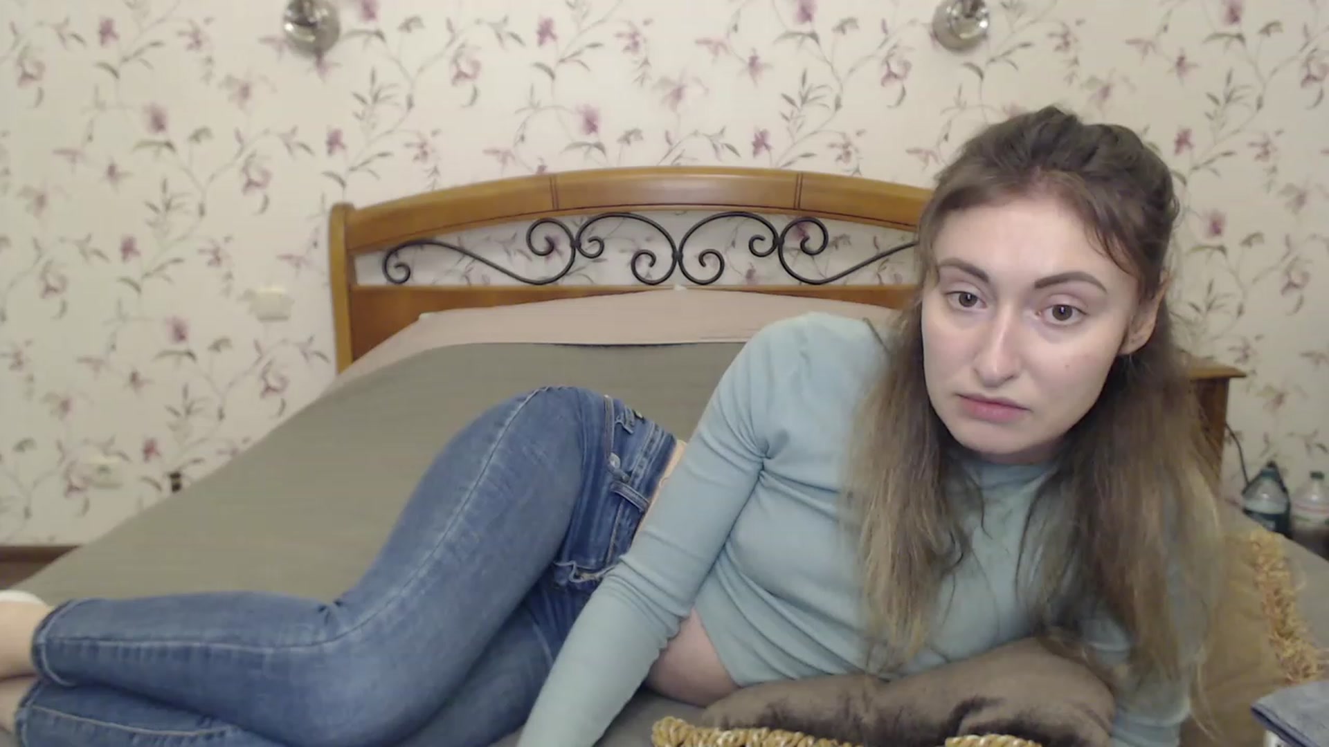 Gallery image thumbnail from Veronica_4u's myfreecams stream on, 03/25/2023, 18:21 image 17 of 20