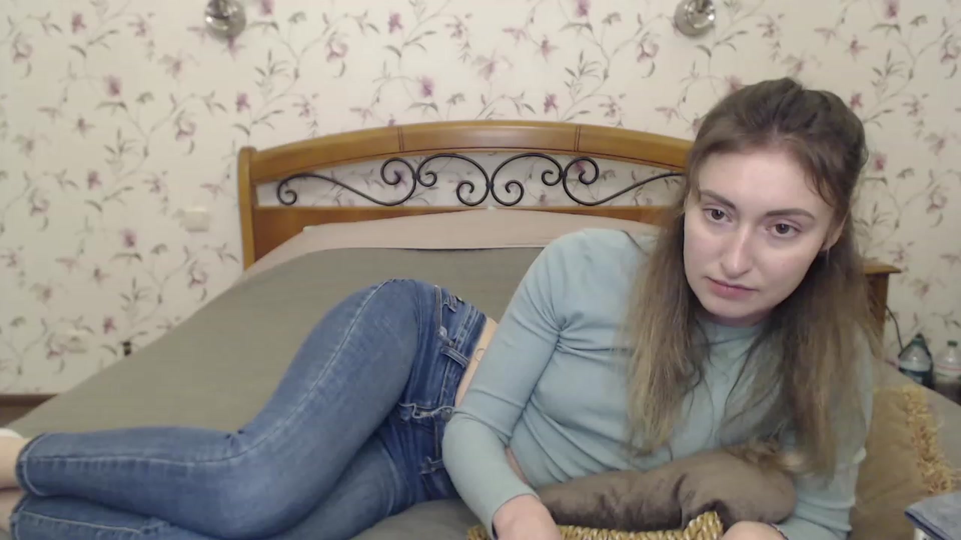 Gallery image thumbnail from Veronica_4u's myfreecams stream on, 03/25/2023, 18:21 image 5 of 20