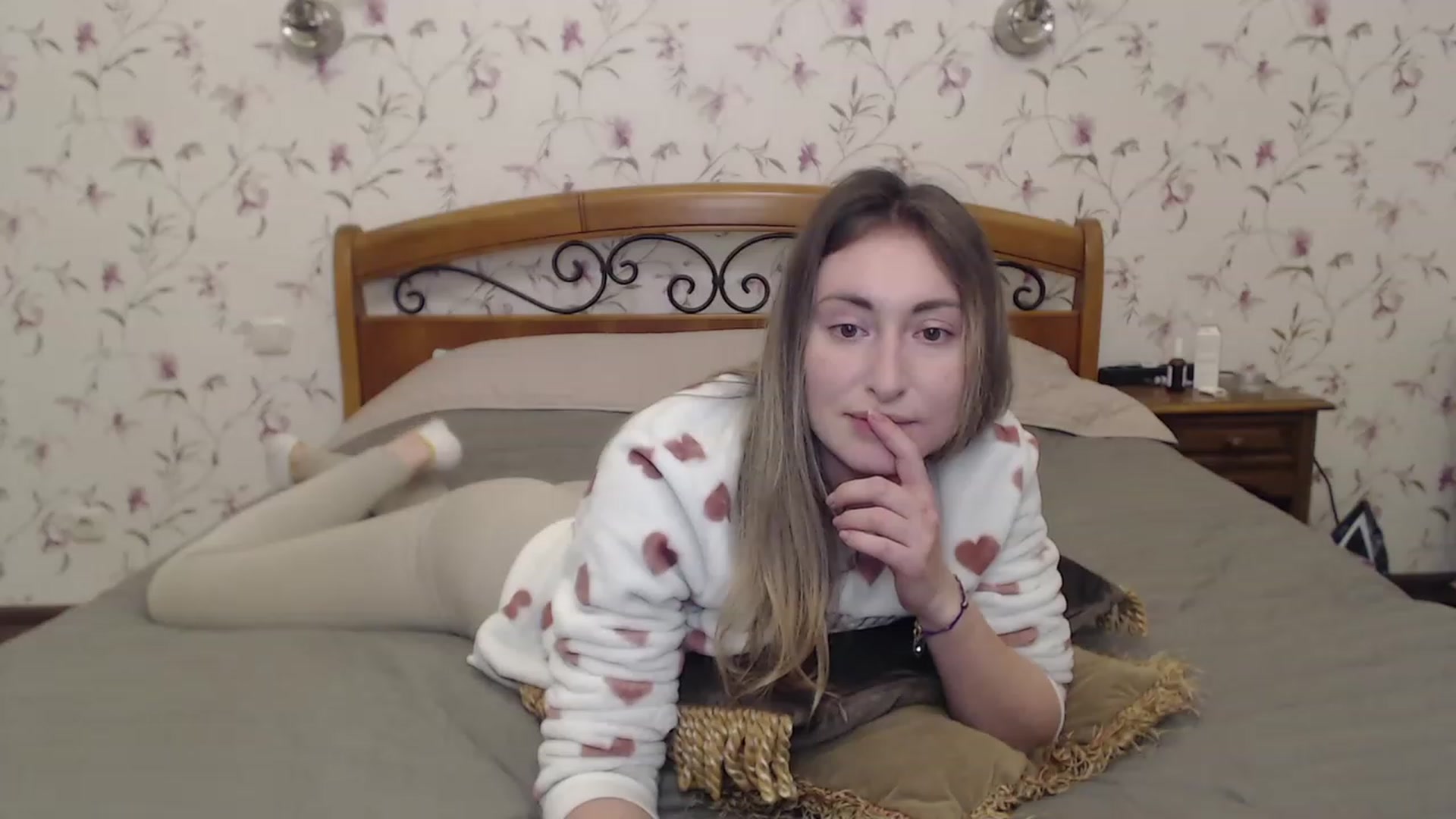 Gallery image thumbnail from Veronica_4u's myfreecams stream on, 03/27/2023, 18:08 image 2 of 20