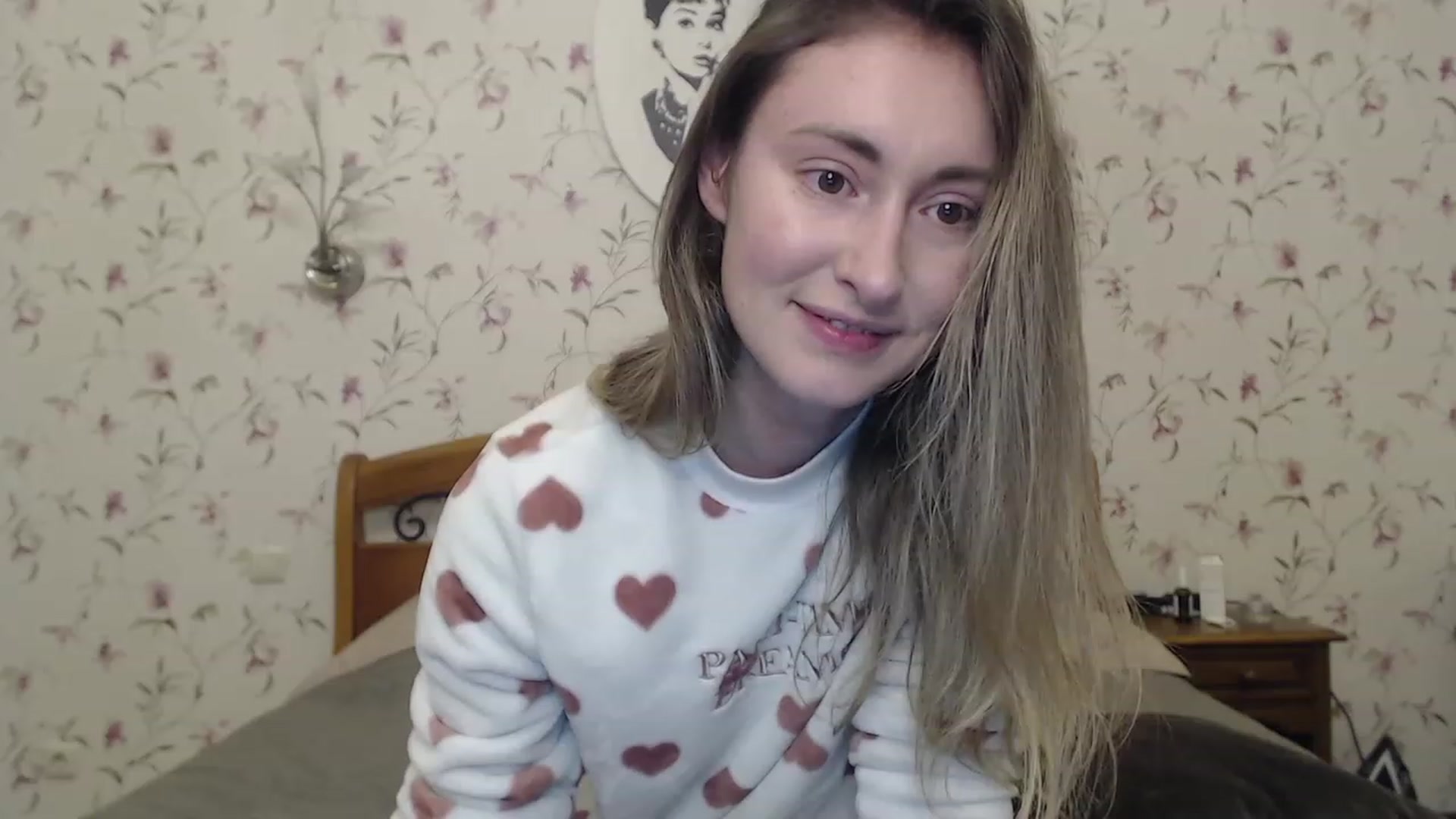 Gallery image thumbnail from Veronica_4u's myfreecams stream on, 03/27/2023, 18:08 image 7 of 20