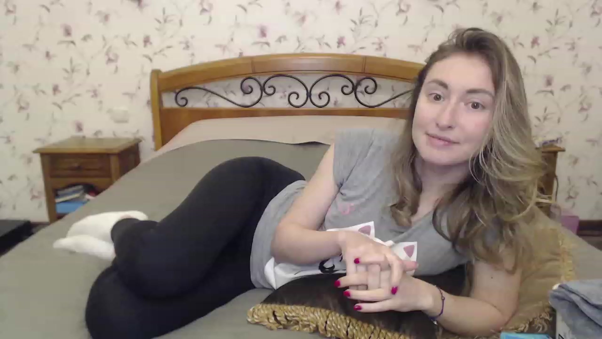 Gallery image thumbnail from Veronica_4u's myfreecams stream on, 04/21/2023, 17:19 image 11 of 20