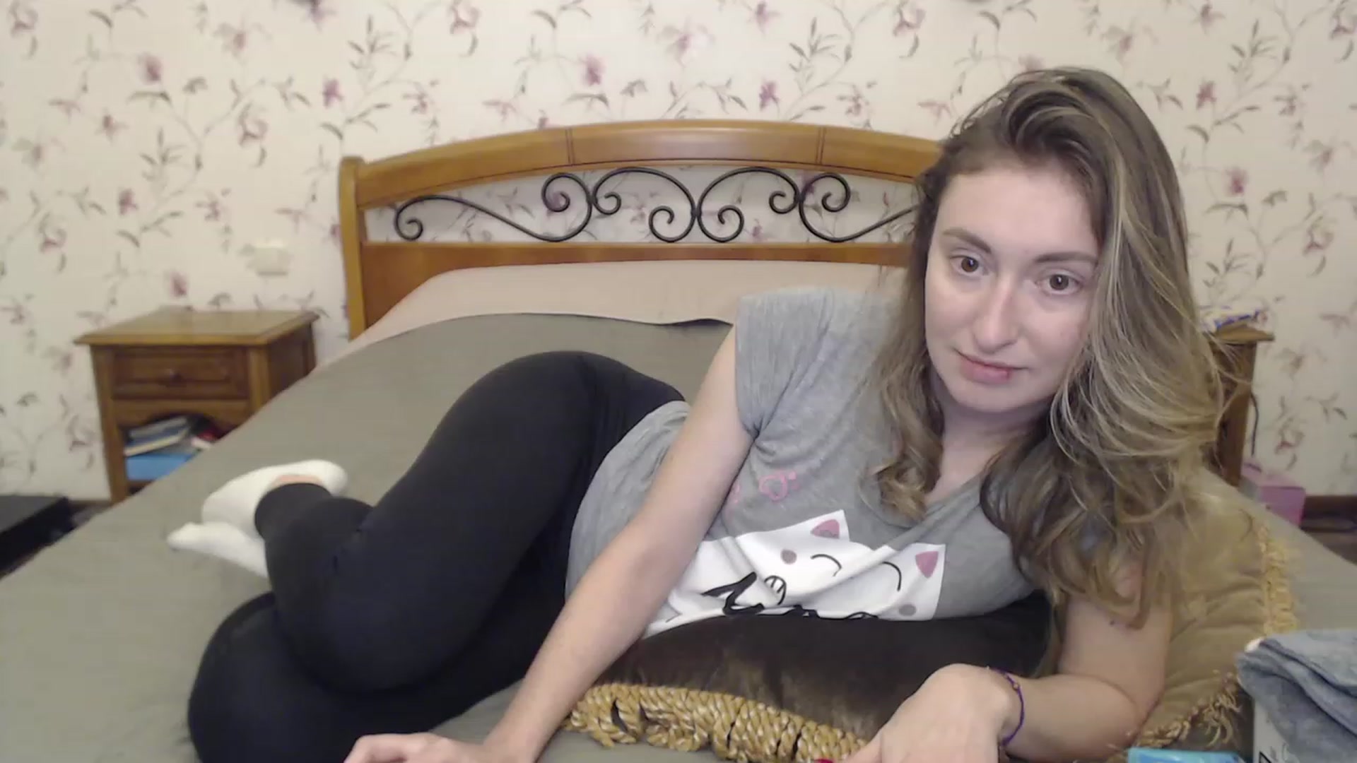 Gallery image thumbnail from Veronica_4u's myfreecams stream on, 04/21/2023, 17:19 image 2 of 20