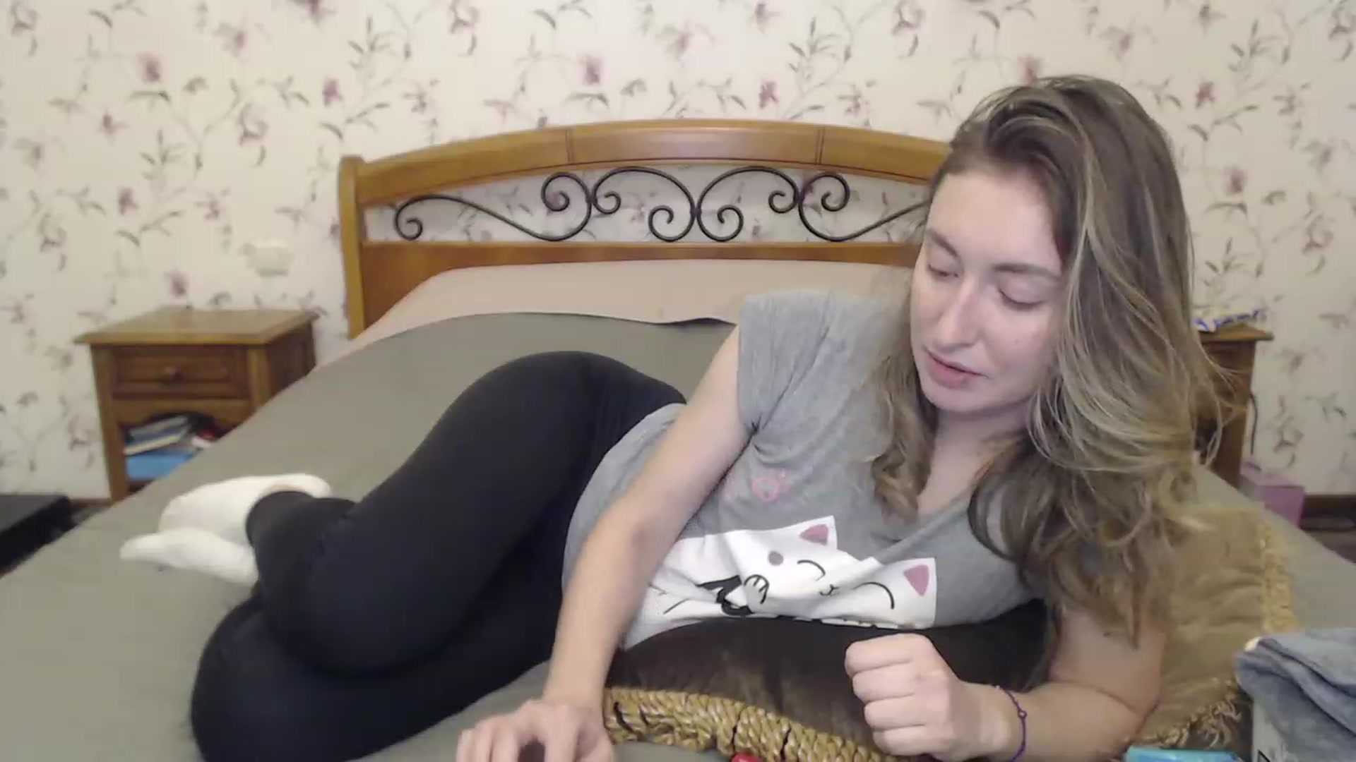Gallery image thumbnail from Veronica_4u's myfreecams stream on, 04/21/2023, 17:19 image 13 of 20