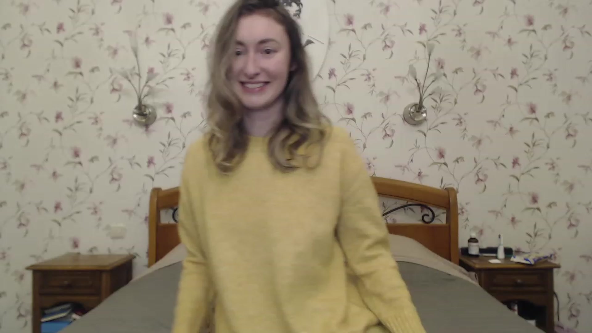 Gallery image thumbnail from Veronica_4u's myfreecams stream on, 04/21/2023, 18:25 image 3 of 20