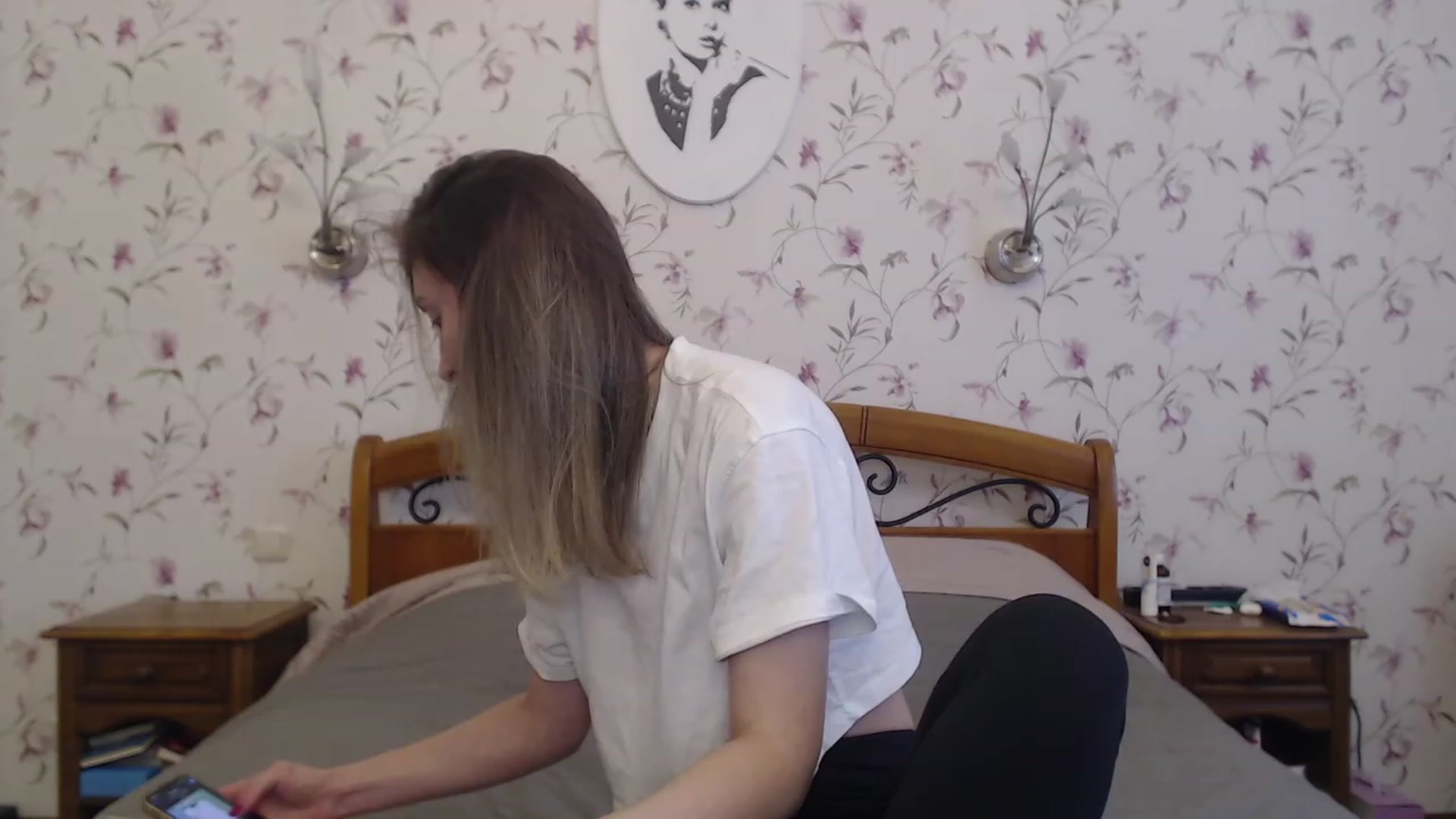 Gallery image thumbnail from Veronica_4u's myfreecams stream on, 04/23/2023, 14:00 image 5 of 20