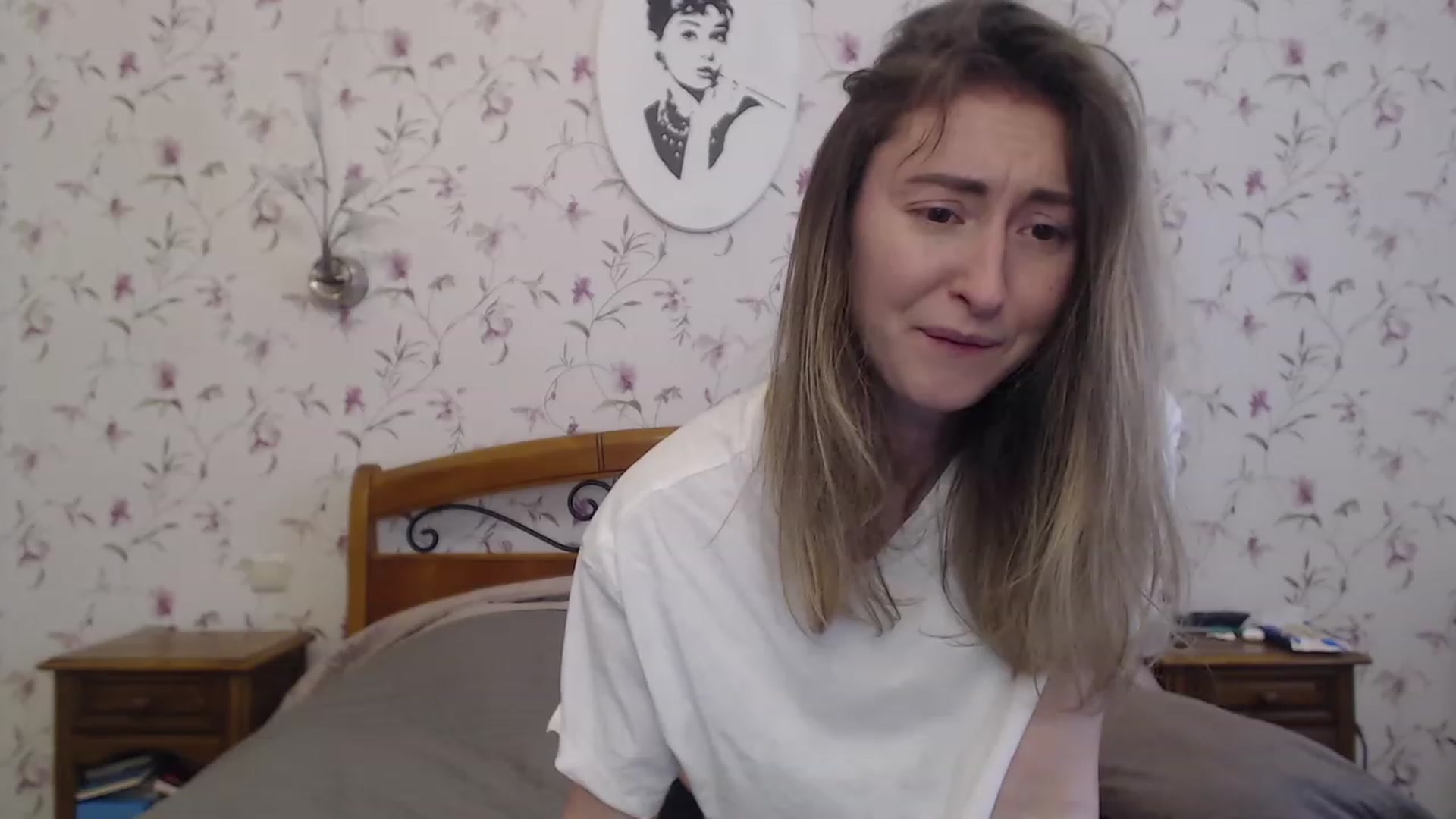 Gallery image thumbnail from Veronica_4u's myfreecams stream on, 04/23/2023, 14:00 image 17 of 20