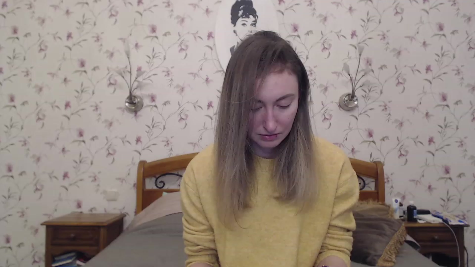 Gallery image thumbnail from Veronica_4u's myfreecams stream on, 04/26/2023, 16:49 image 7 of 20