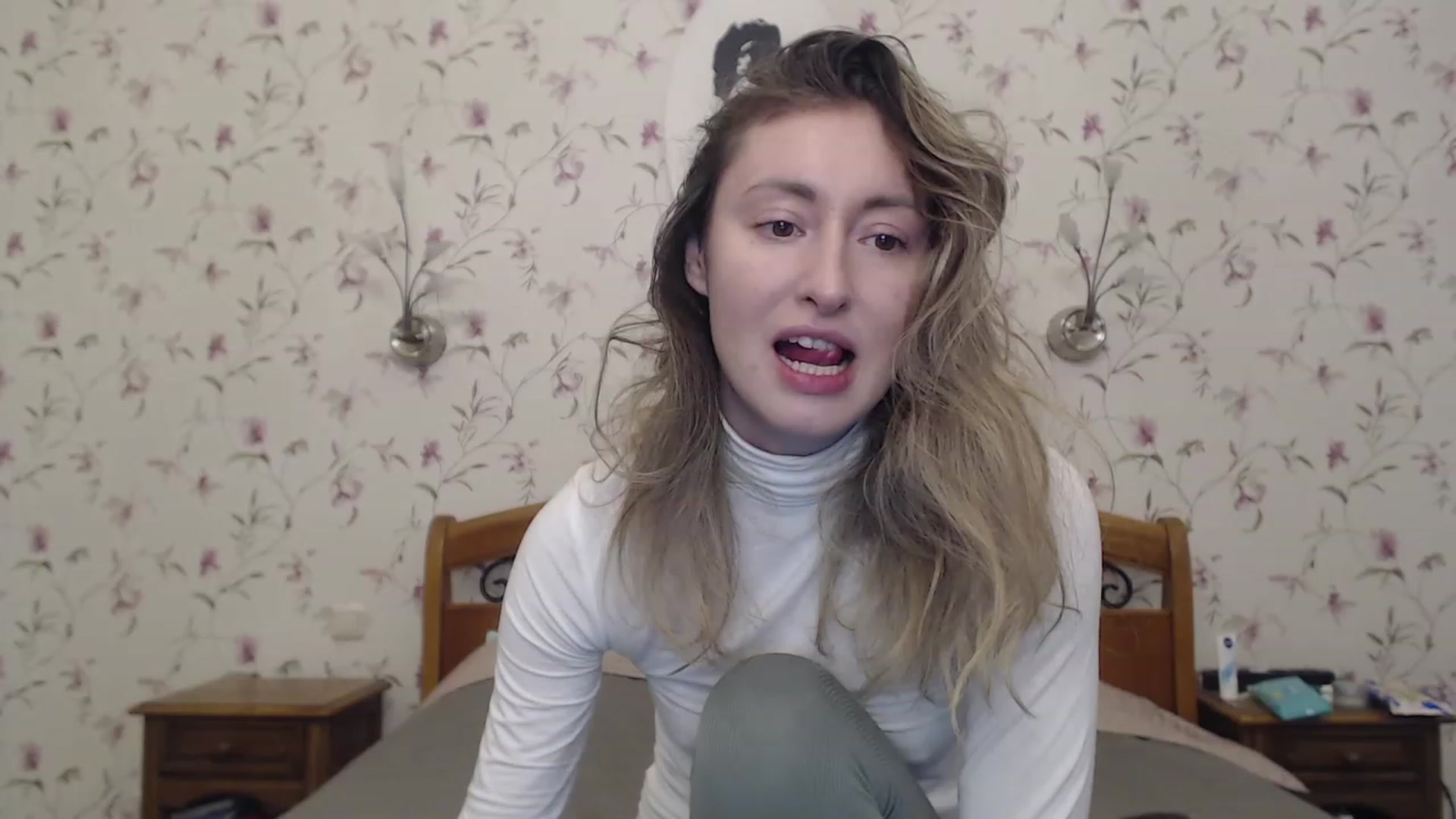 Gallery image thumbnail from Veronica_4u's myfreecams stream on, 04/28/2023, 16:03 image 13 of 20