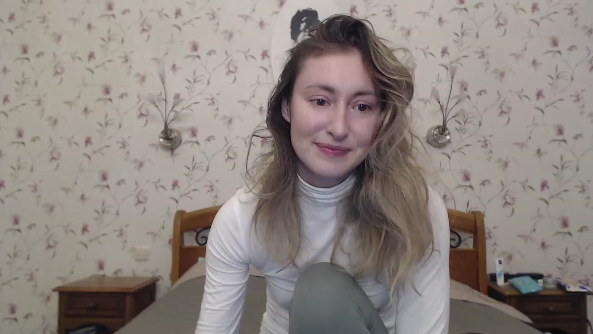 Gallery image thumbnail from Veronica_4u's myfreecams stream on, 04/28/2023, 16:03 image 12 of 20
