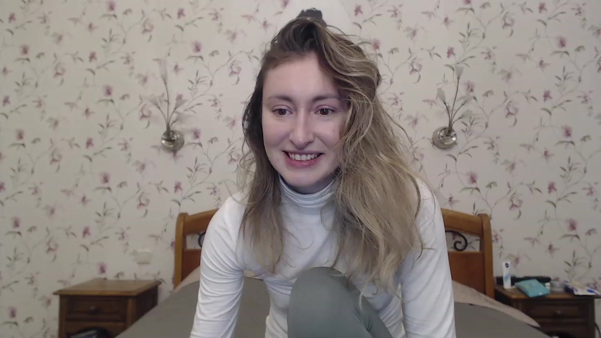 Gallery image thumbnail from Veronica_4u's myfreecams stream on, 04/28/2023, 16:03 image 4 of 20