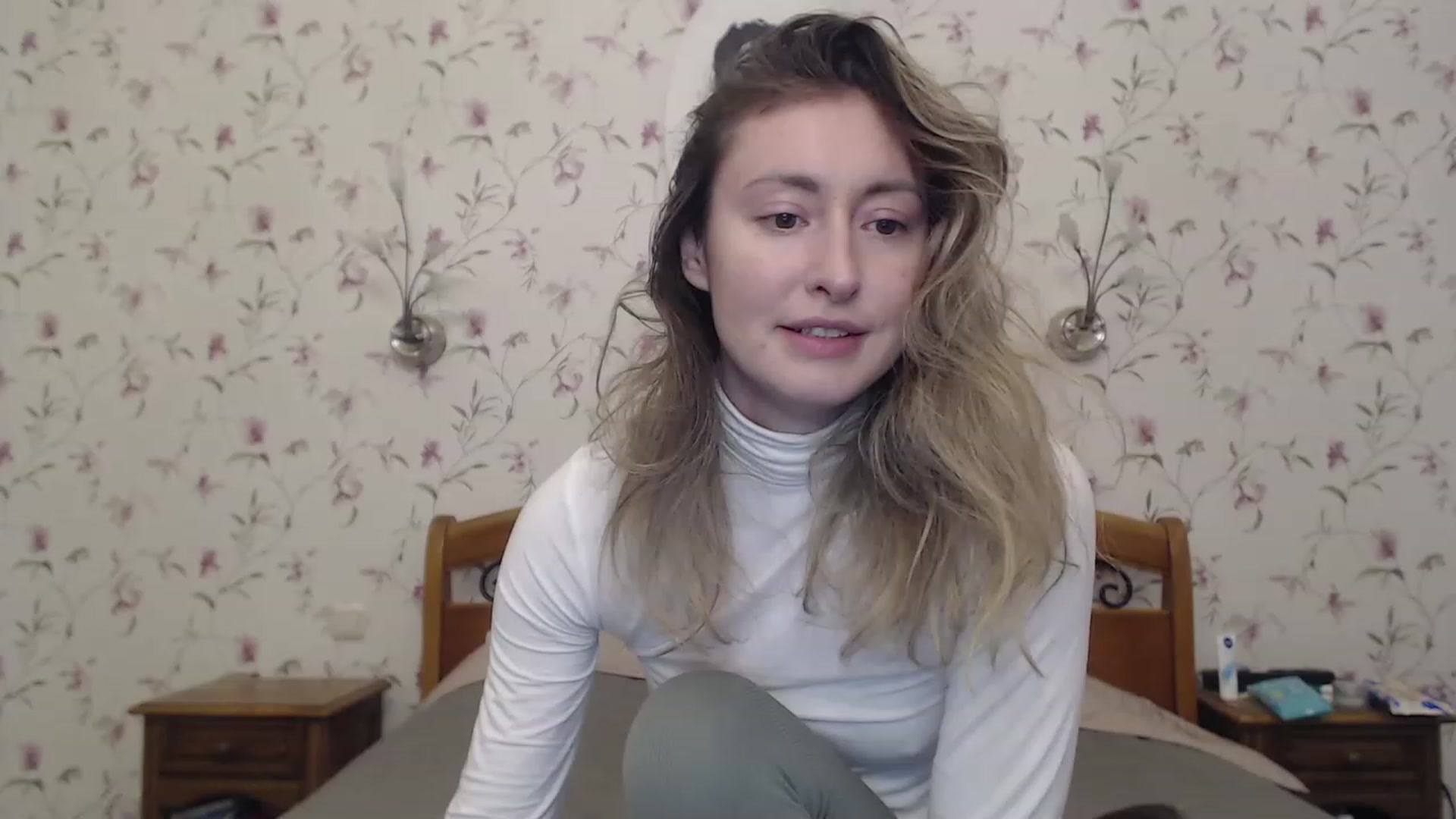 Gallery image thumbnail from Veronica_4u's myfreecams stream on, 04/28/2023, 16:03 image 9 of 20