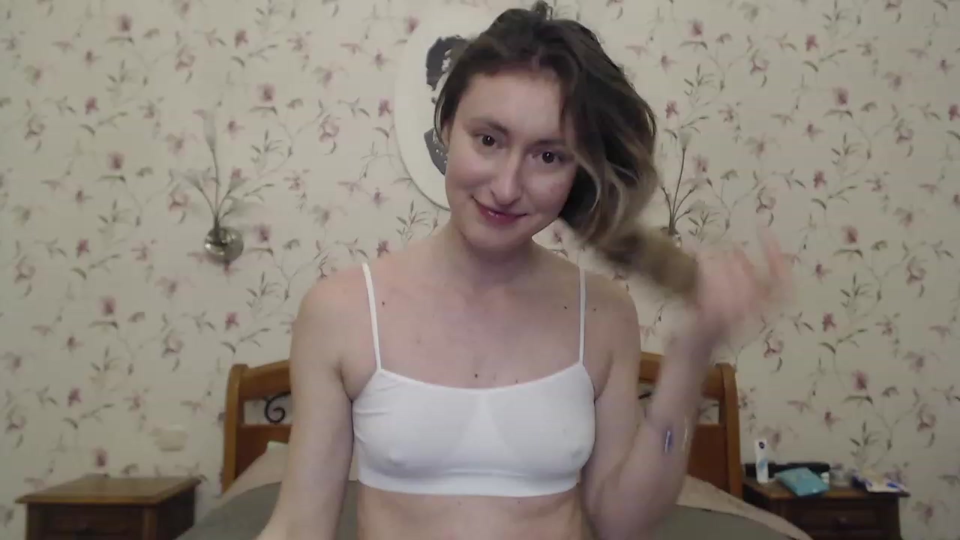 Gallery image thumbnail from Veronica_4u's myfreecams stream on, 04/28/2023, 16:36 image 17 of 20