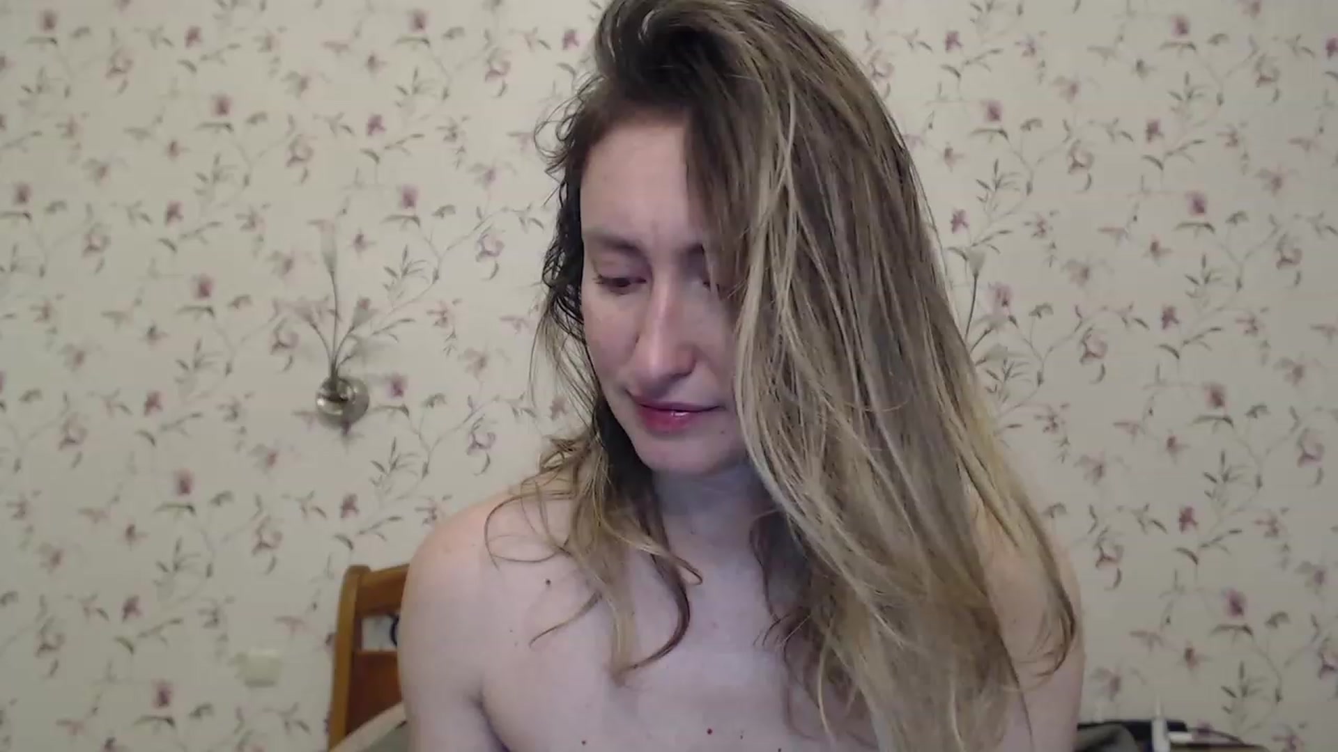 Gallery image thumbnail from Veronica_4u's myfreecams stream on, 05/16/2023, 16:25 image 20 of 20