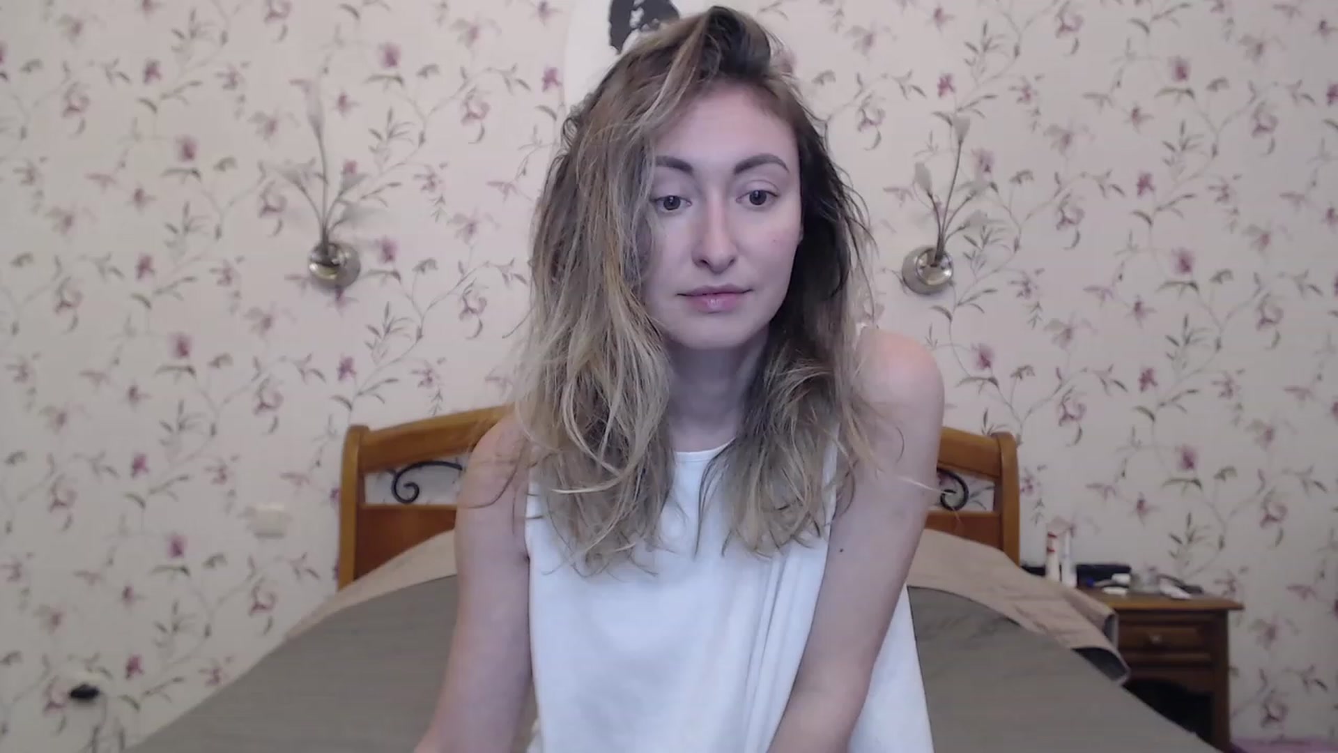 Gallery image thumbnail from Veronica_4u's myfreecams stream on, 05/22/2023, 16:13 image 18 of 20