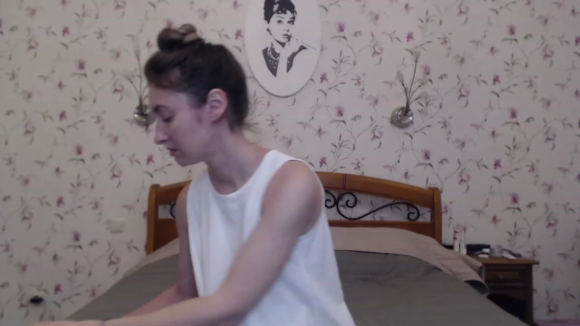 Gallery image thumbnail from Veronica_4u's myfreecams stream on, 05/22/2023, 16:13 image 15 of 20