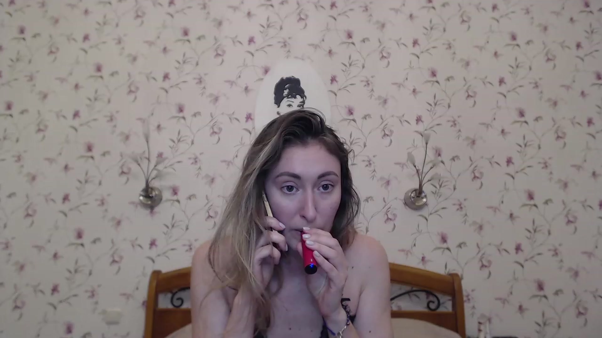 Gallery image thumbnail from Veronica_4u's myfreecams stream on, 05/22/2023, 17:00 image 10 of 20