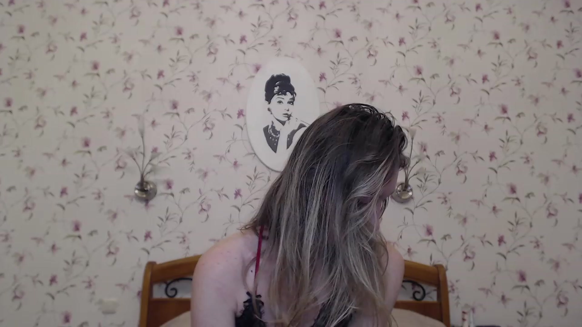 Gallery image thumbnail from Veronica_4u's myfreecams stream on, 05/22/2023, 17:00 image 20 of 20
