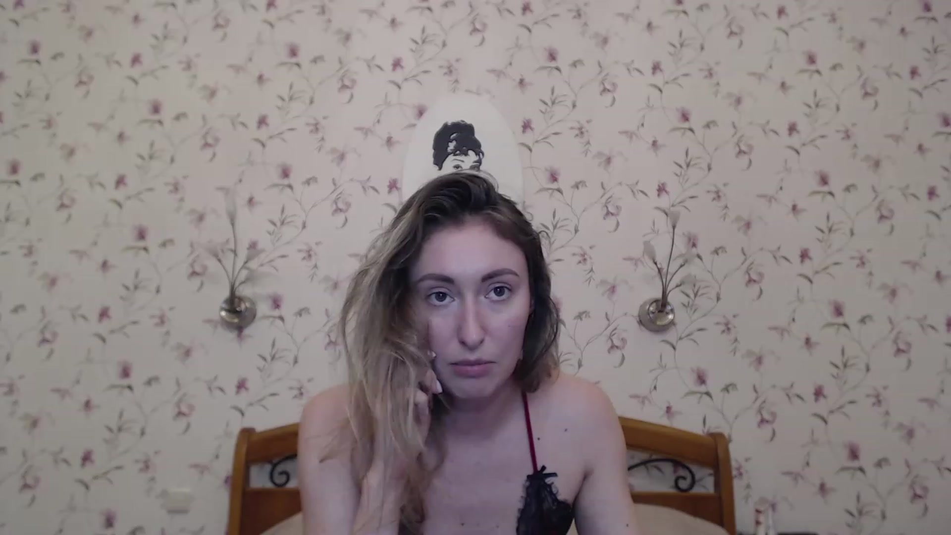 Gallery image thumbnail from Veronica_4u's myfreecams stream on, 05/22/2023, 17:00 image 9 of 20